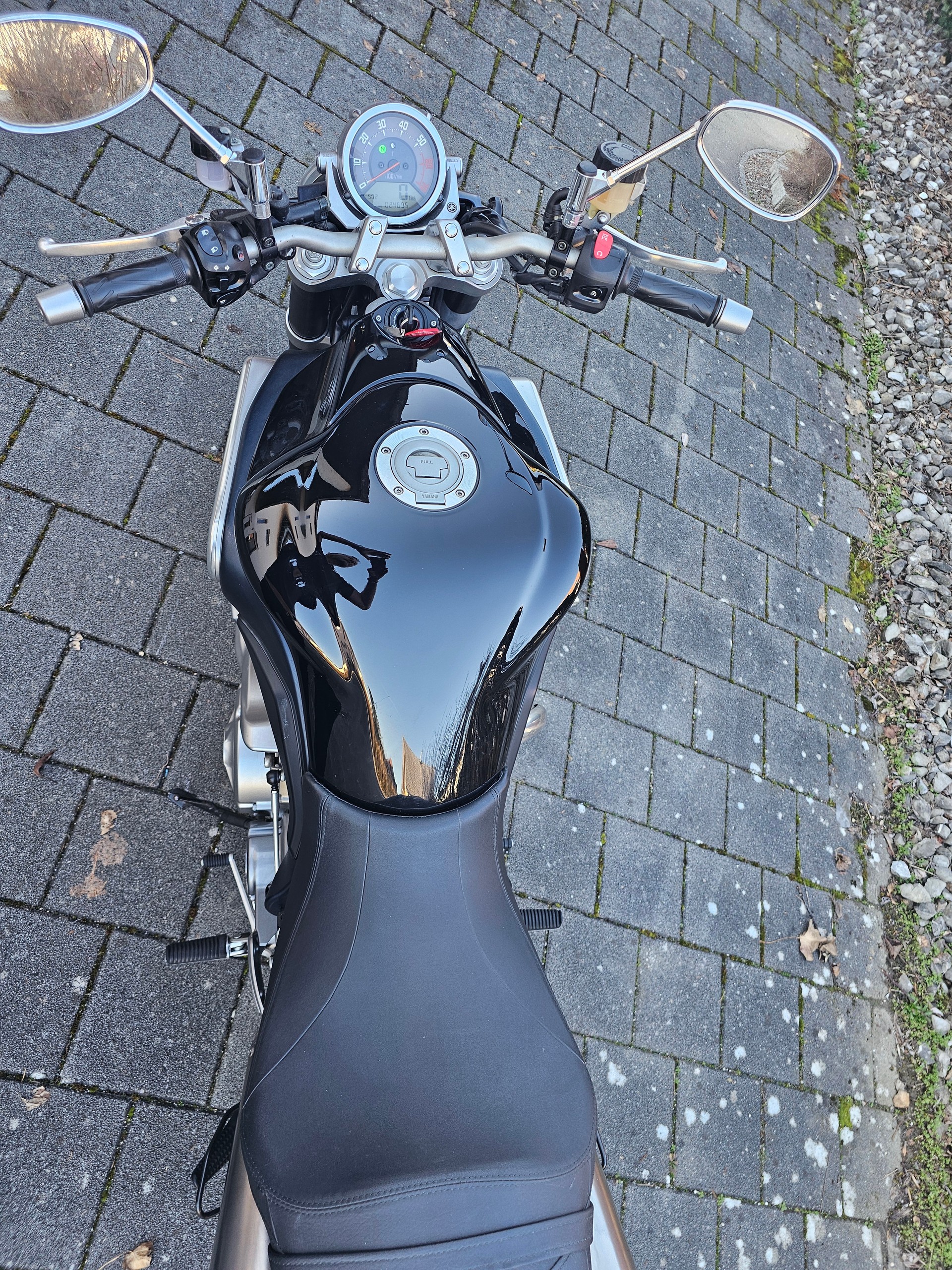 YAMAHA MT-01-image-5