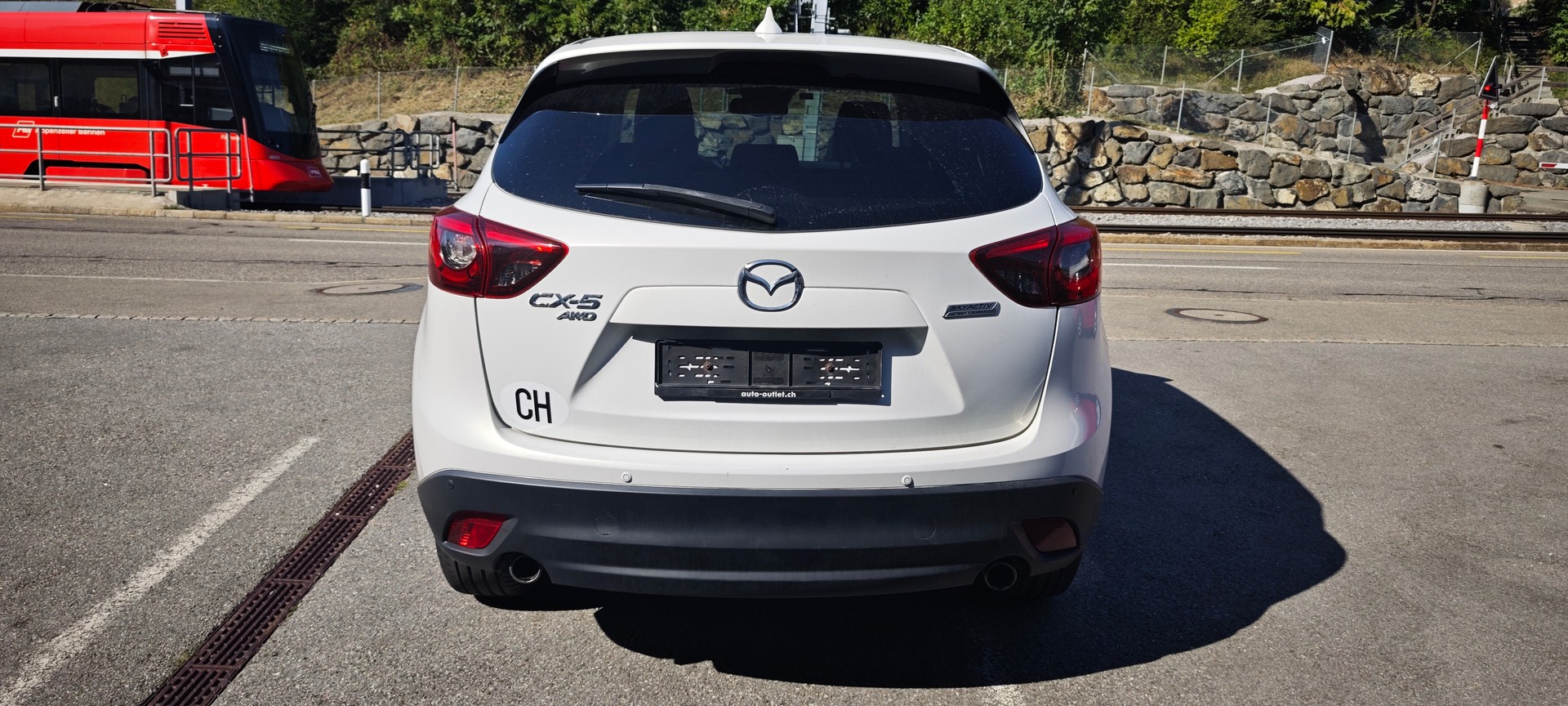 MAZDA CX-5 2.2 D Ambition AWD Automatic-image-4
