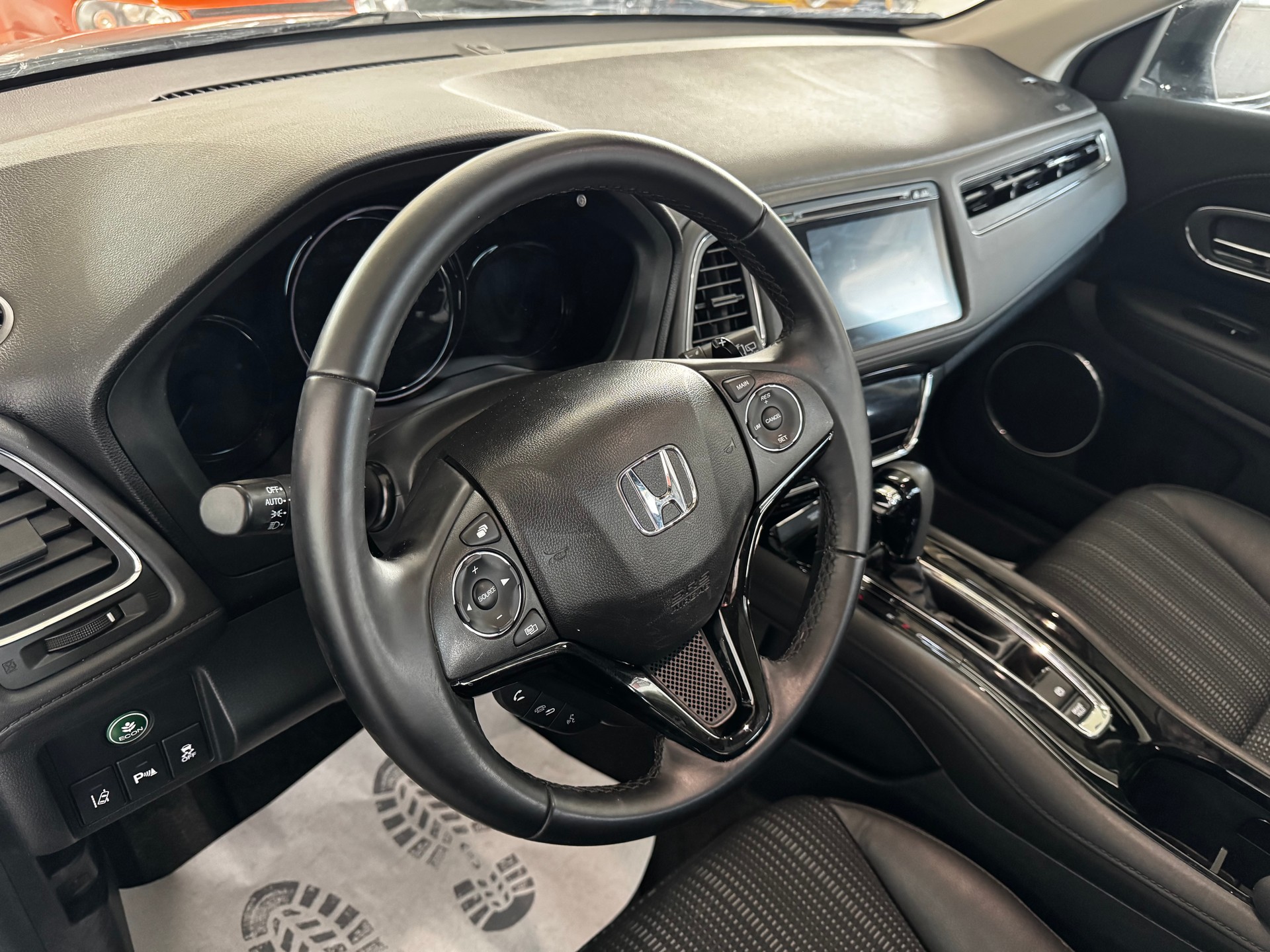 HONDA HR-V 1.5i-VTEC Executive CVT-image-11
