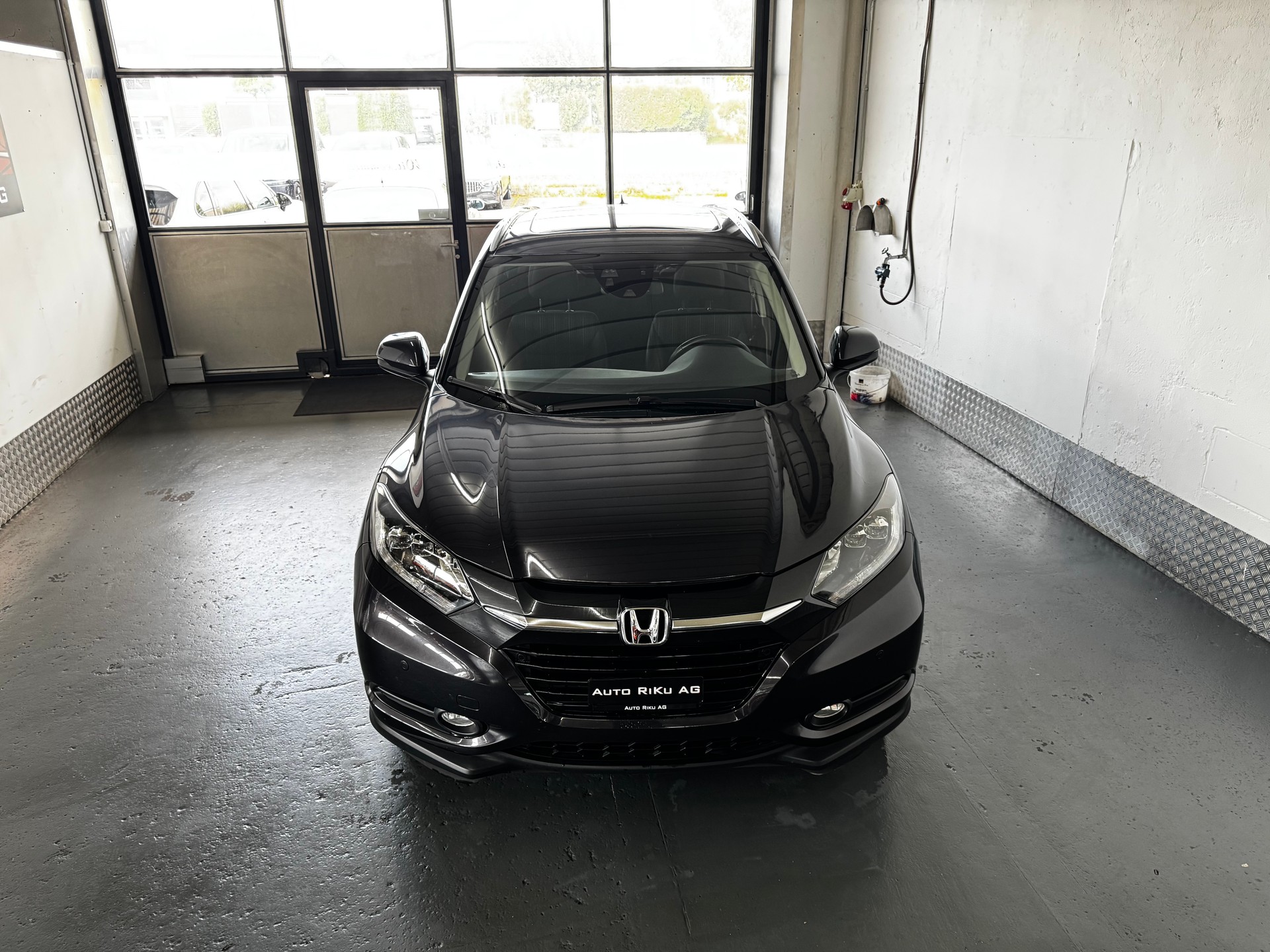 HONDA HR-V 1.5i-VTEC Executive CVT-image-2