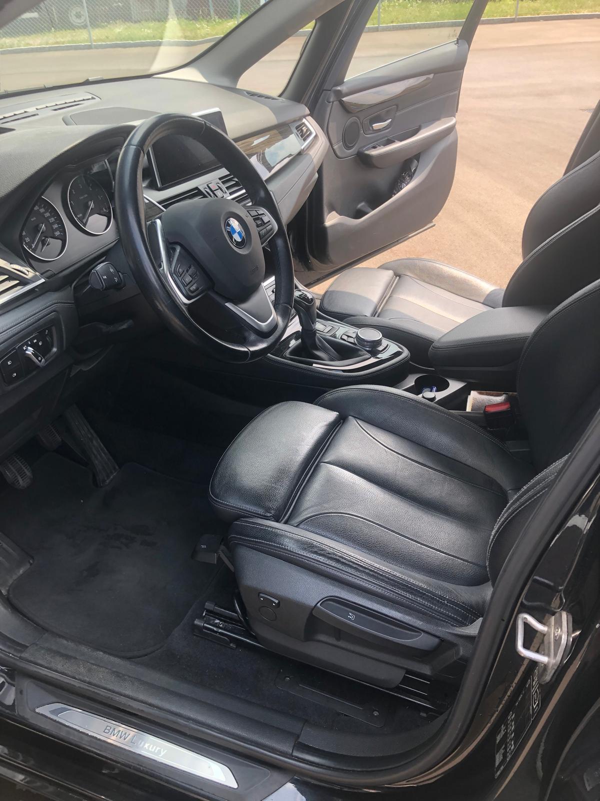 BMW 218d-image-2