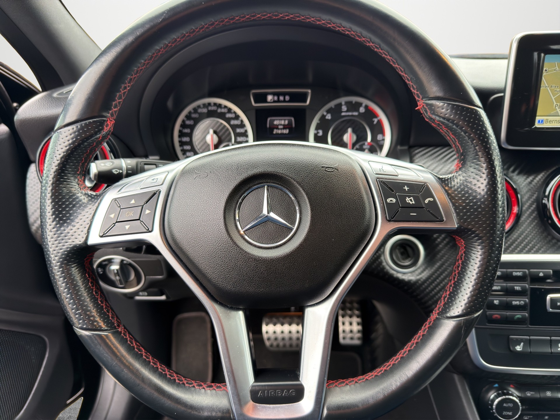 MERCEDES-BENZ A 45 AMG 4Matic Speedshift 7G-DCT-image-18