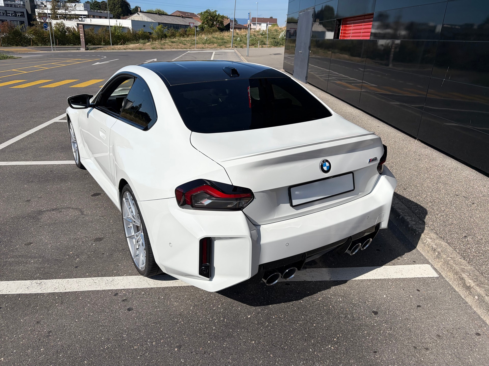 BMW M2-image-3