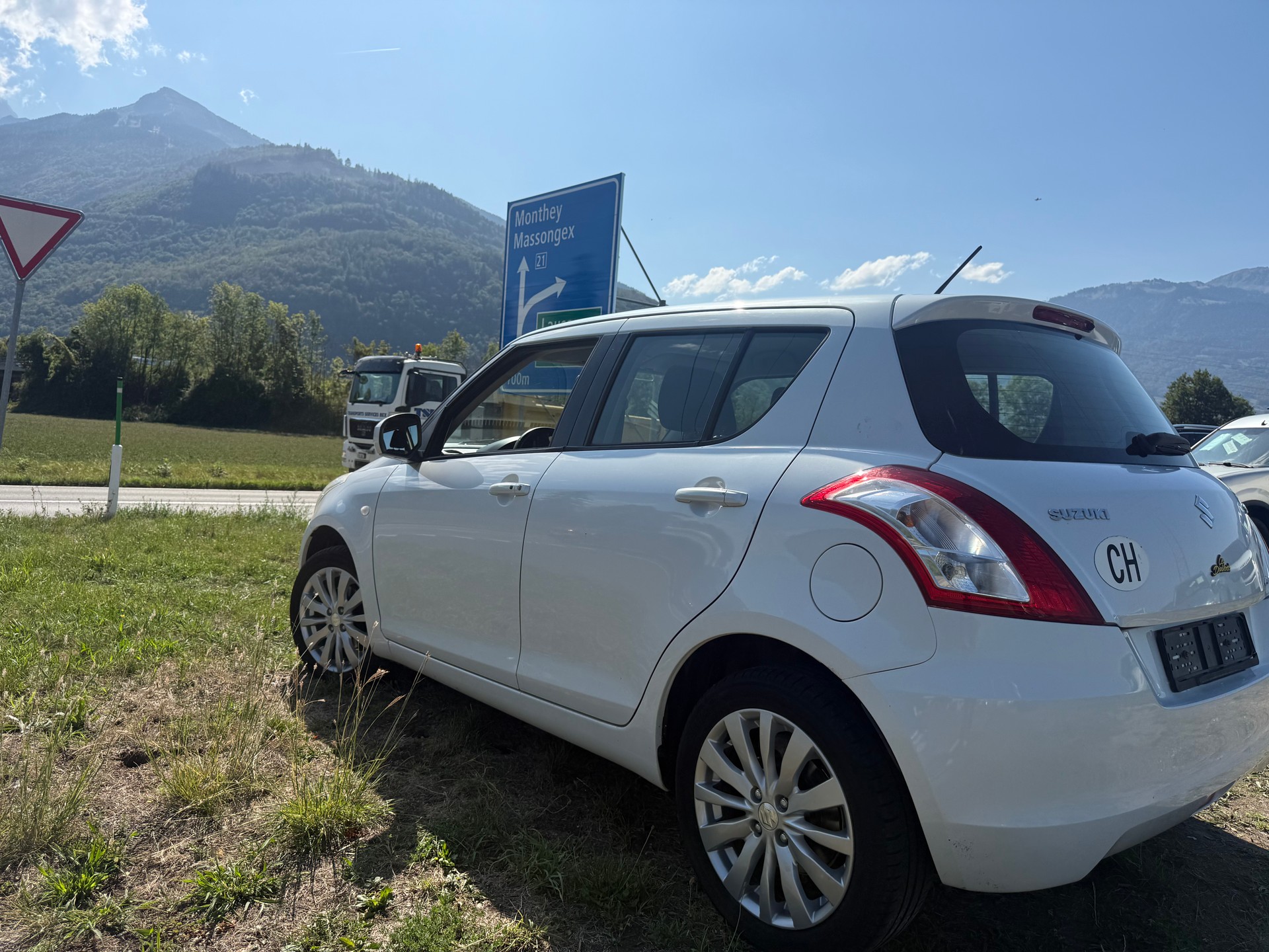 SUZUKI Swift 1.2i 16V GL Top Piz Sulai 4x4-image-4