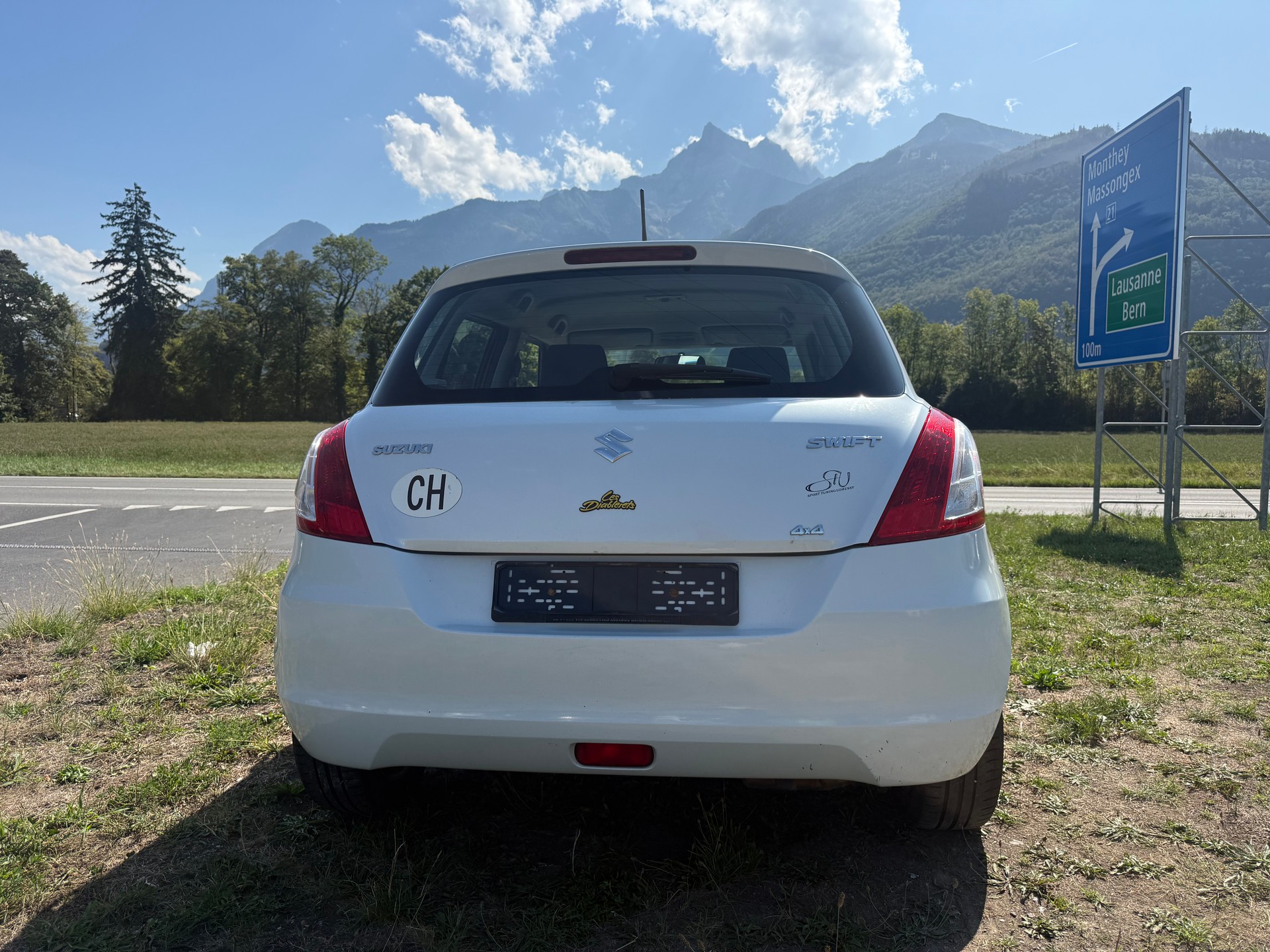 SUZUKI Swift 1.2i 16V GL Top Piz Sulai 4x4-image-3