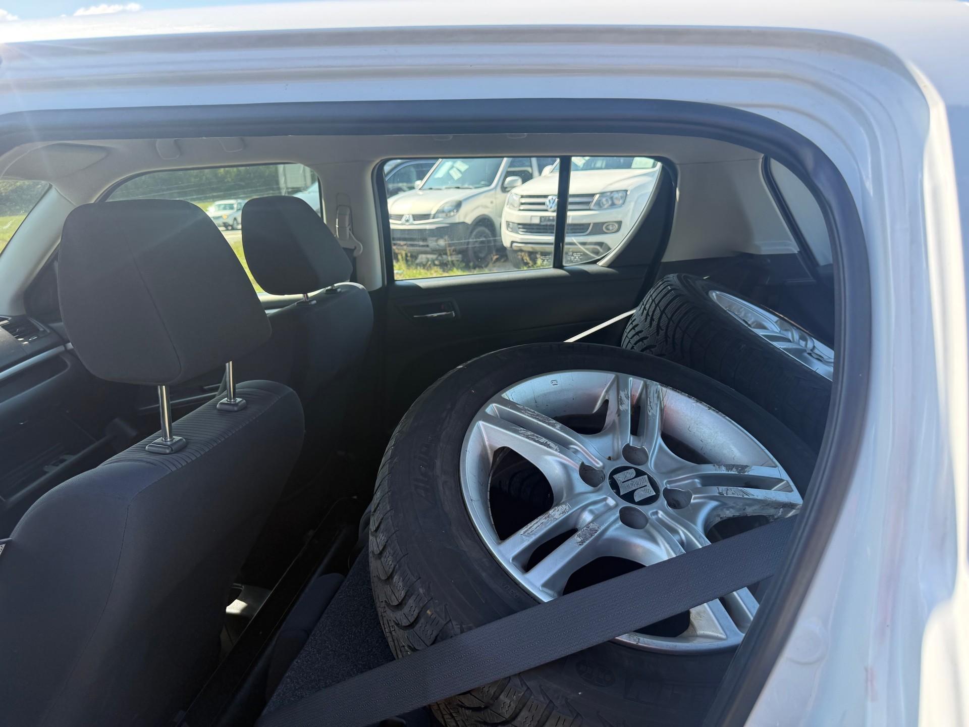 SUZUKI Swift 1.2i 16V GL Top Piz Sulai 4x4-image-5