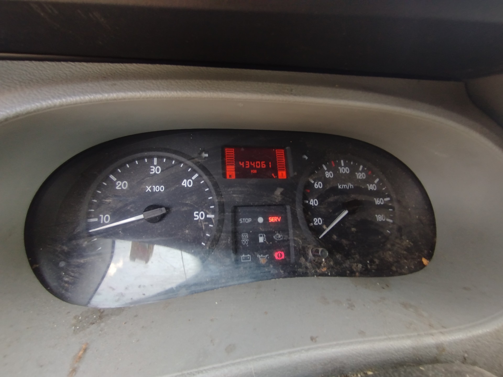 RENAULT Mascott 160.35-image-11