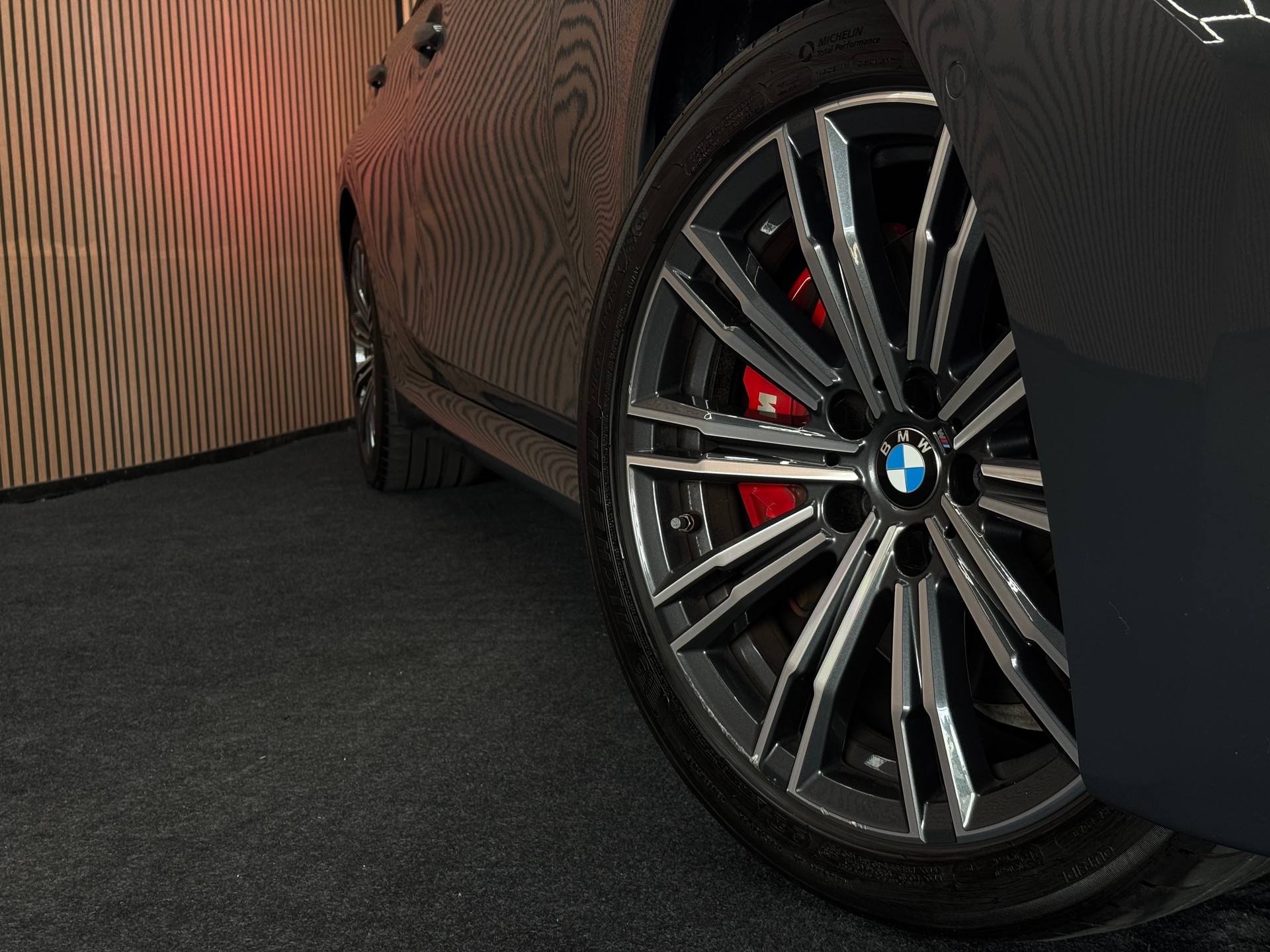 BMW 330d xDrive M Sport SAG Touring *ab CHF 249.-/ Monat*-image-5