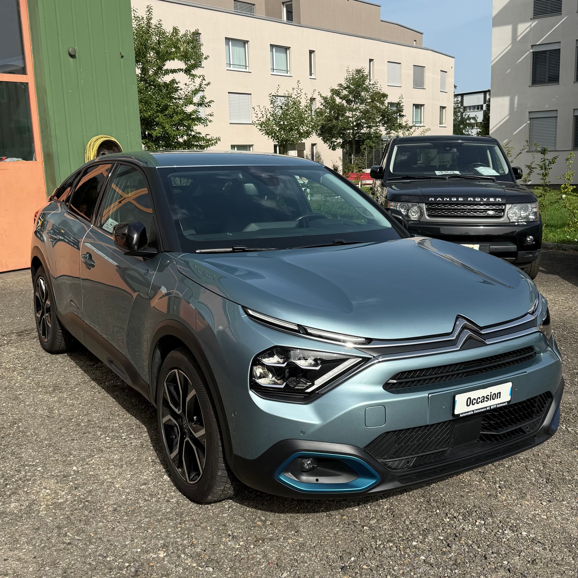 CITROEN C4 Electric Shine-image-0