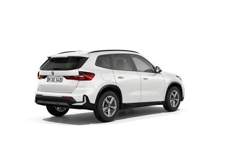 BMW X1 18i sDrive-image-1