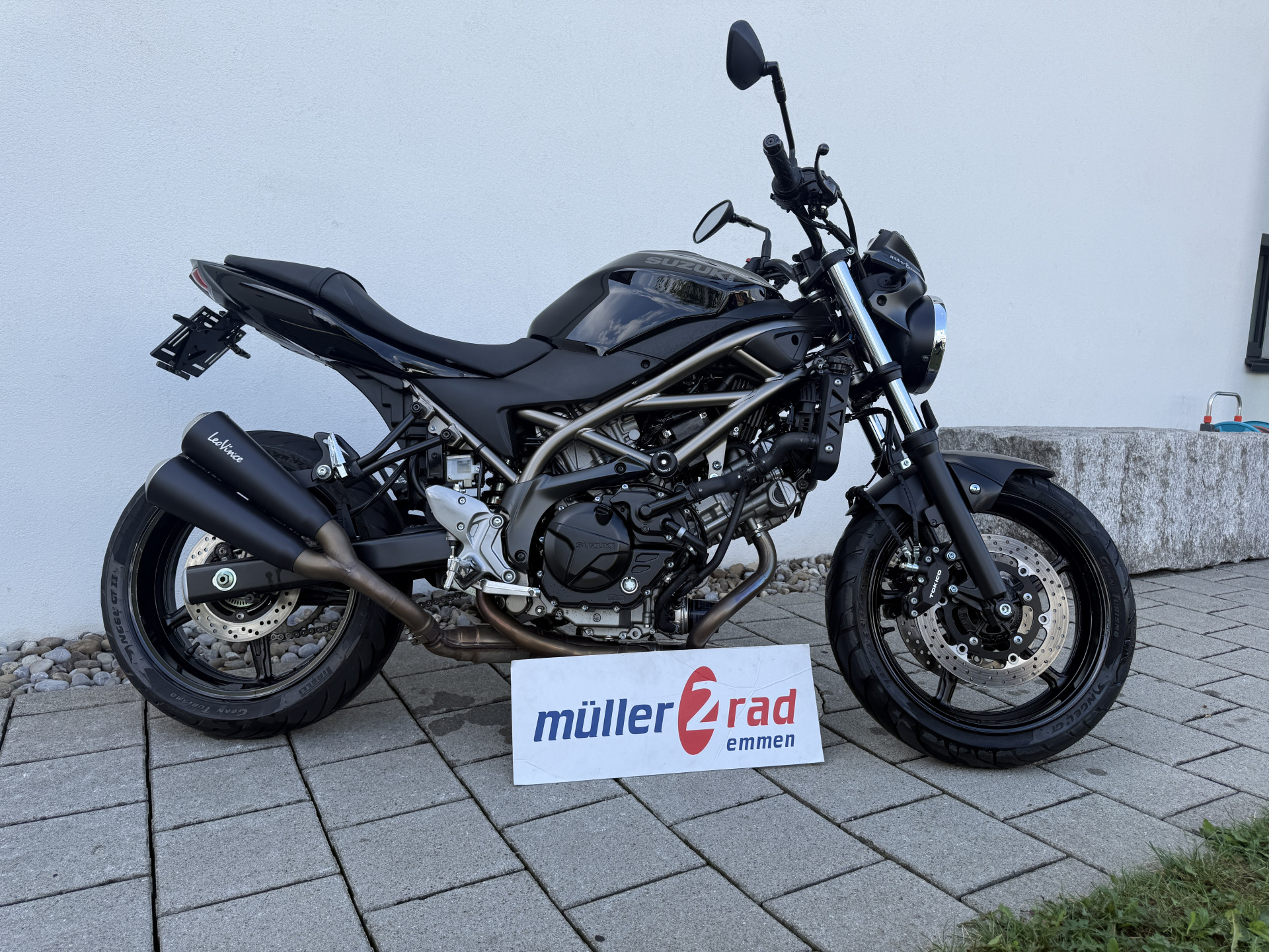 SUZUKI SV 650 A-showroom-element-3