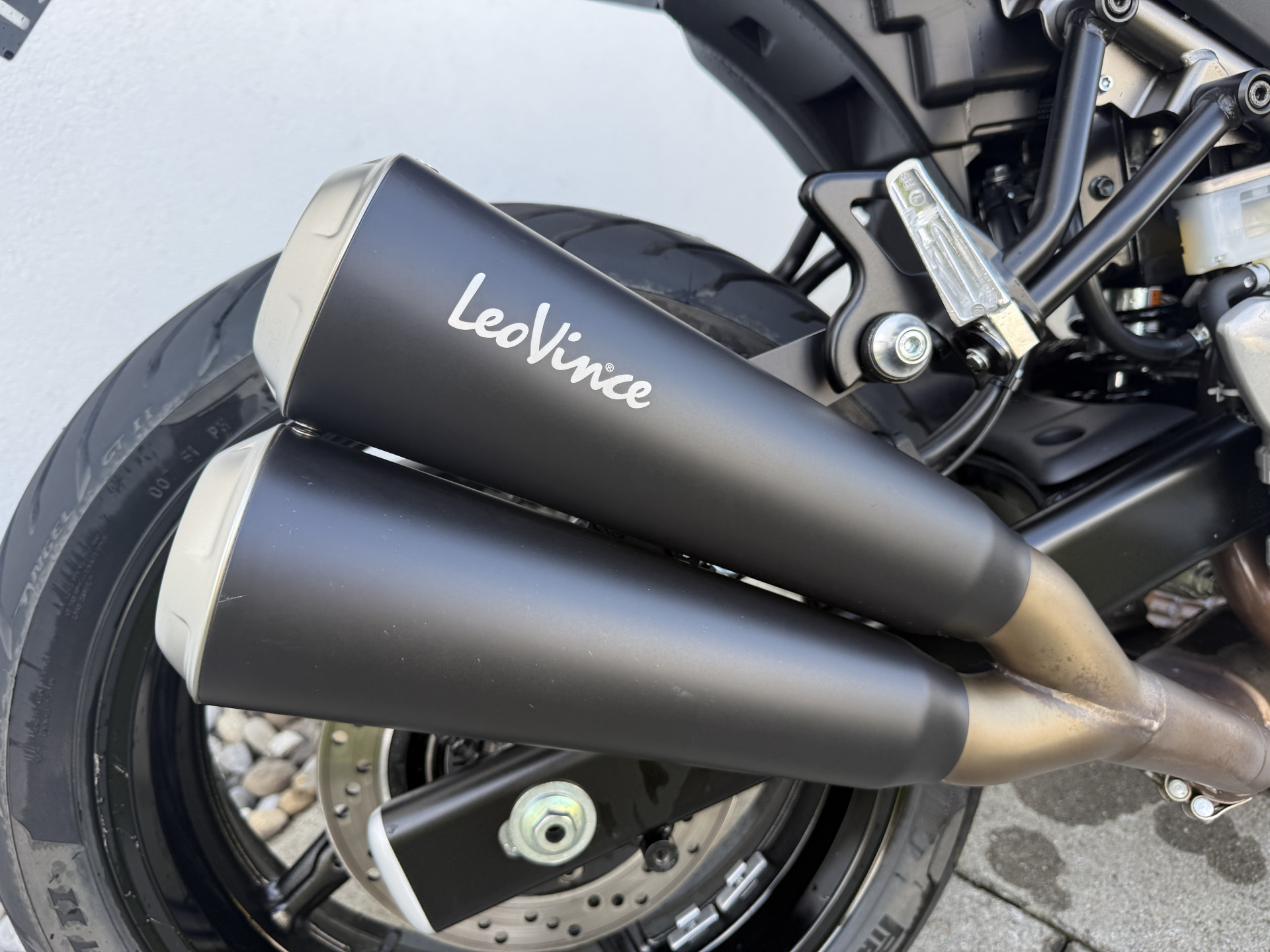 SUZUKI SV 650 A-image-6