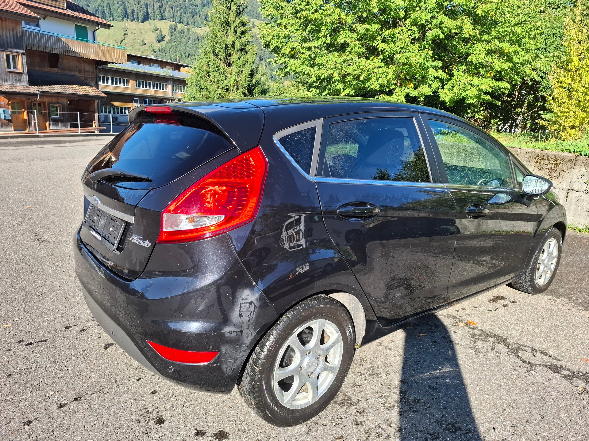FORD Fiesta 1.6 16V Titanium-image-0