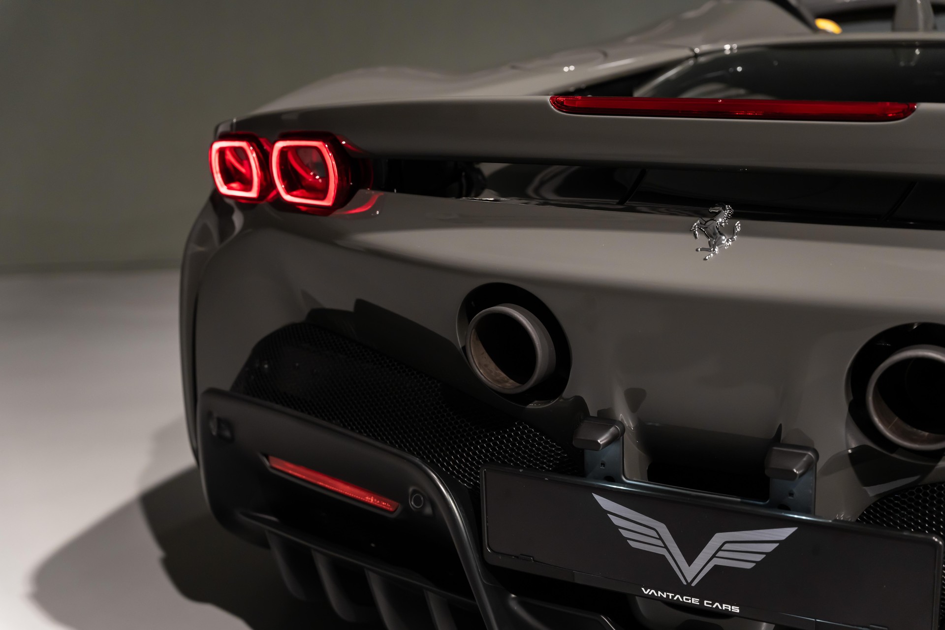 FERRARI SF90 Spider 4.0-image-12