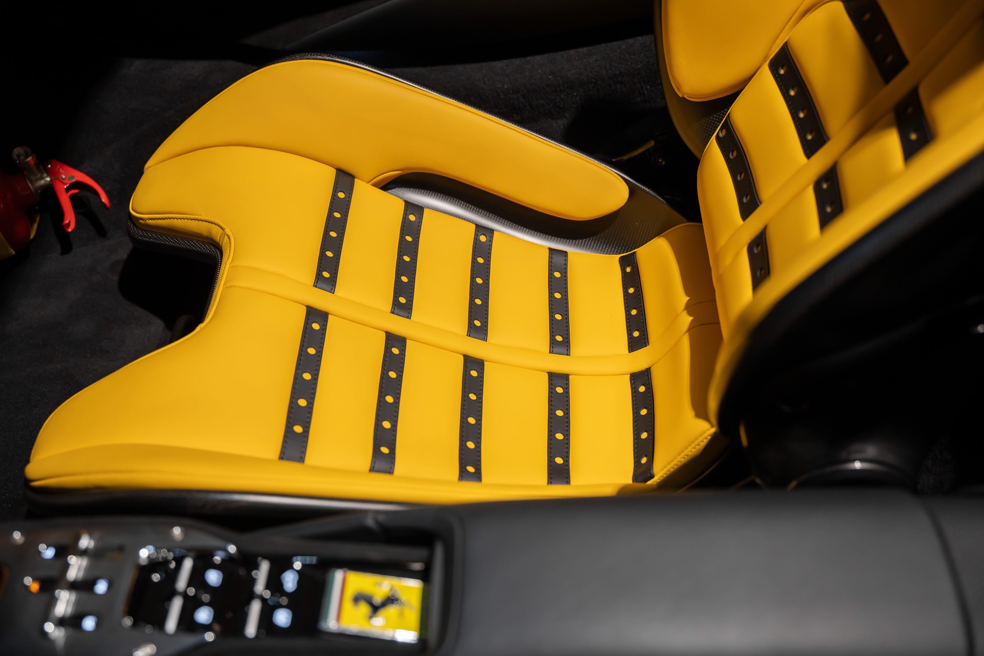 FERRARI SF90 Spider 4.0-image-24