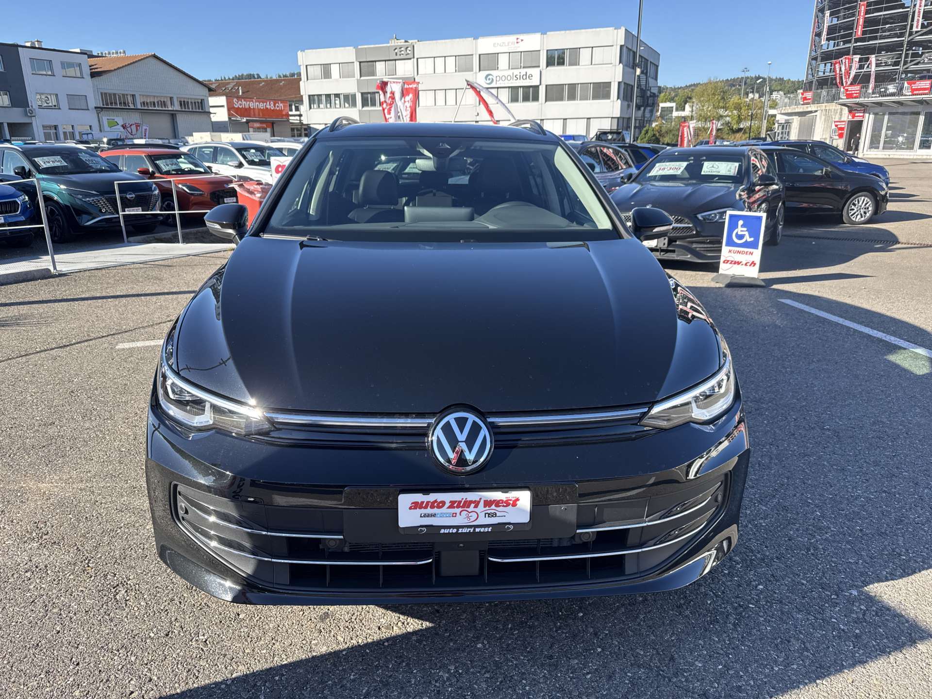 VW Golf Variant 2.0 TDi Life GOAL DSG-Automat-image-13