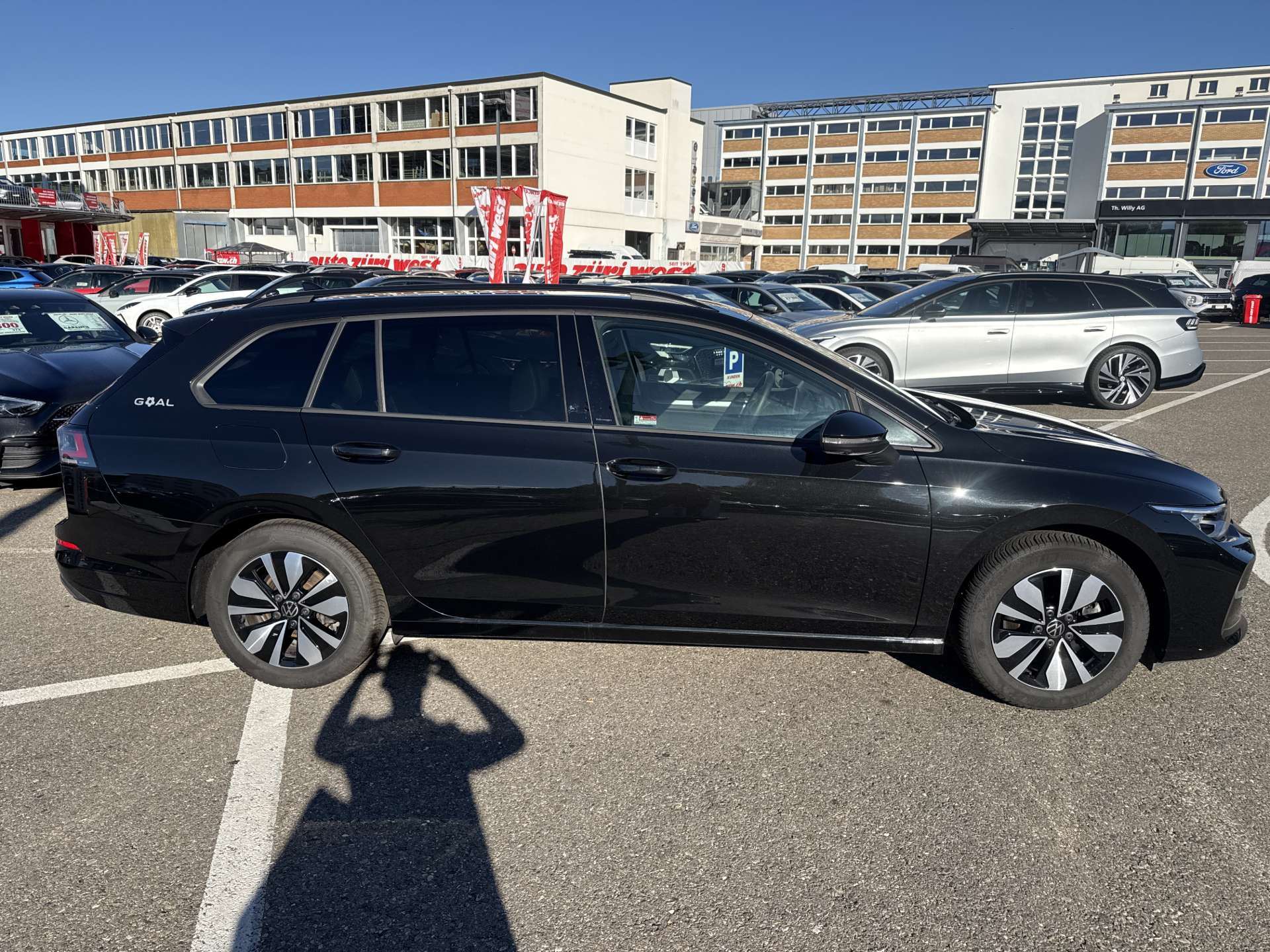 VW Golf Variant 2.0 TDi Life GOAL DSG-Automat-image-10