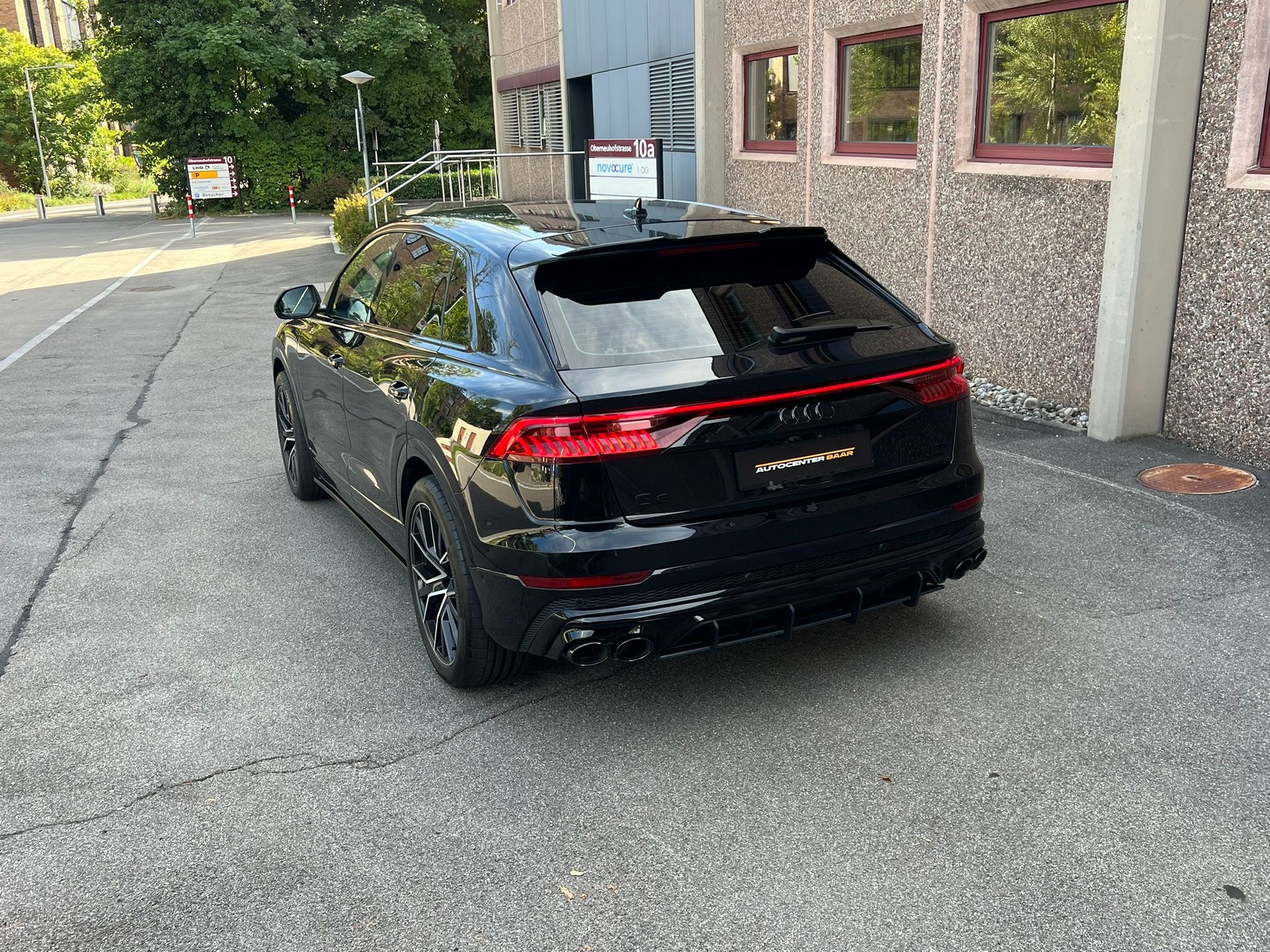 AUDI Q8 55 TFSI quattro tiptronic-image-4