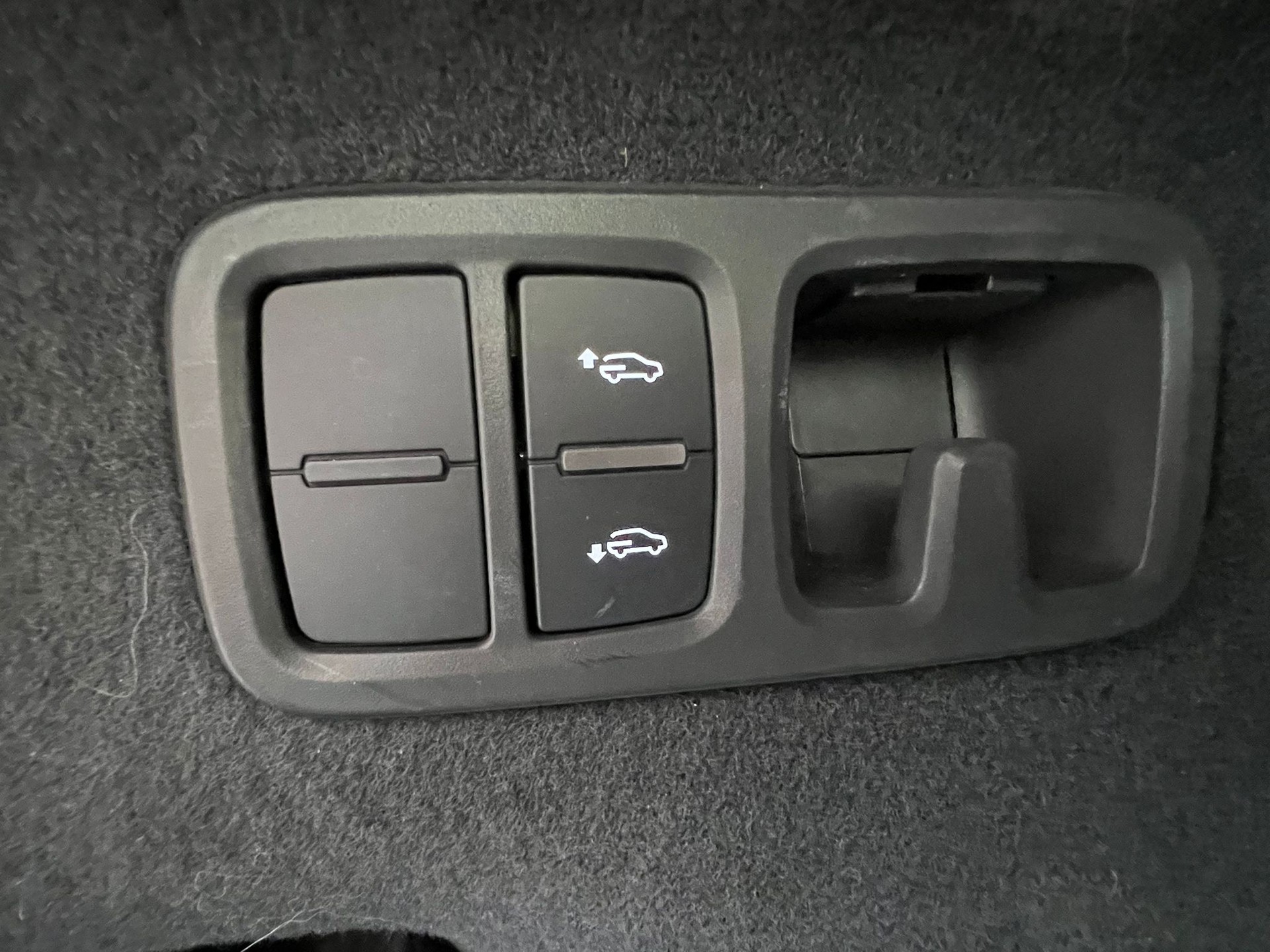 AUDI Q8 55 TFSI quattro tiptronic-image-14
