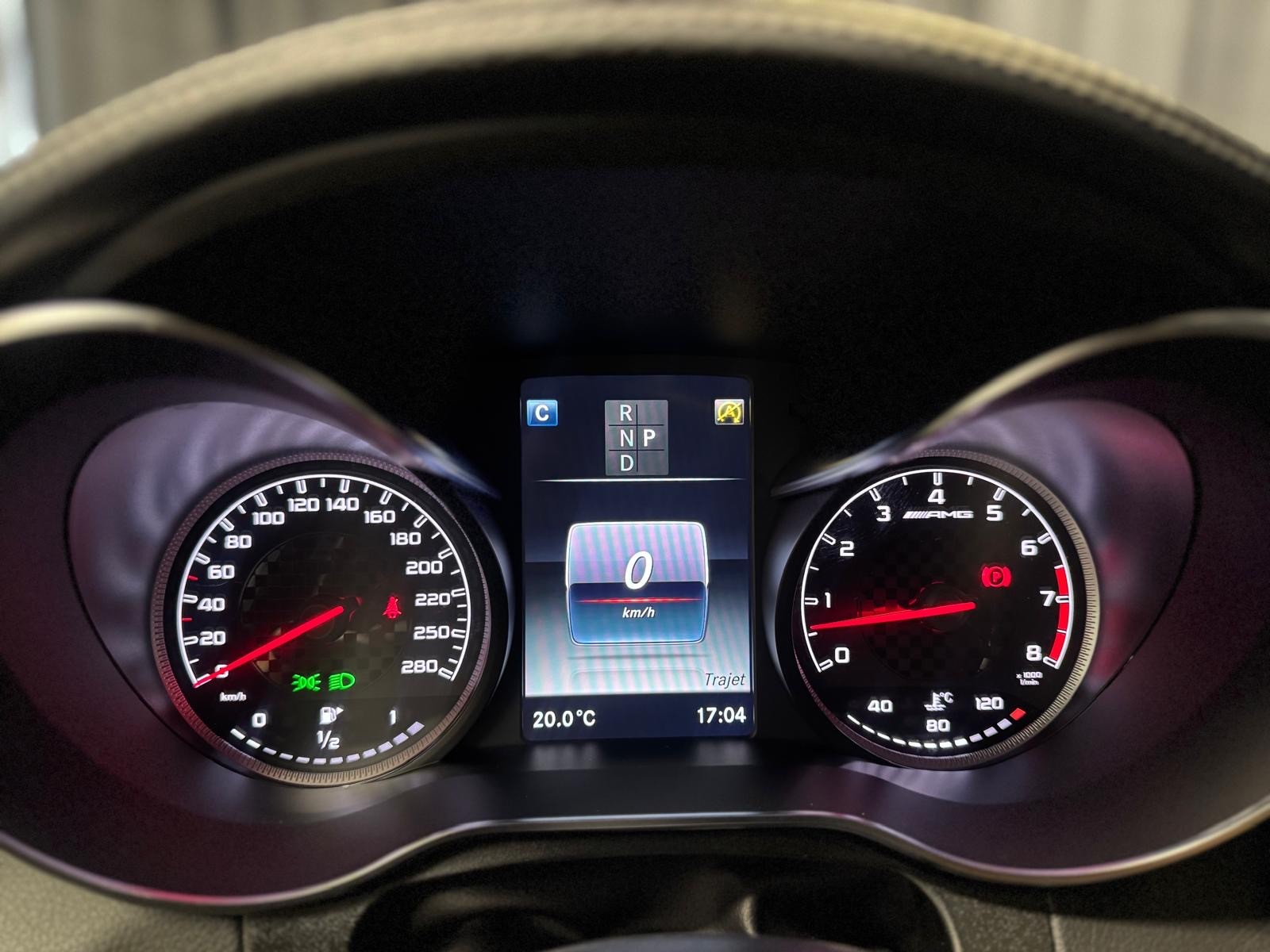 MERCEDES-BENZ GLC 43 AMG 4Matic 9G-Tronic-image-11