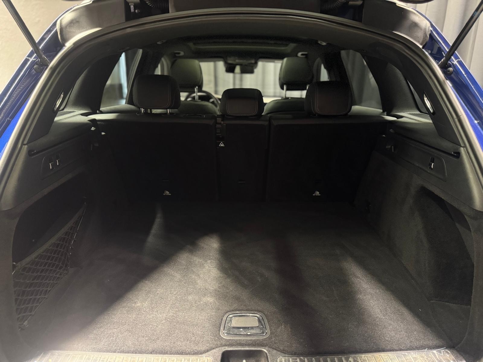 MERCEDES-BENZ GLC 43 AMG 4Matic 9G-Tronic-image-24
