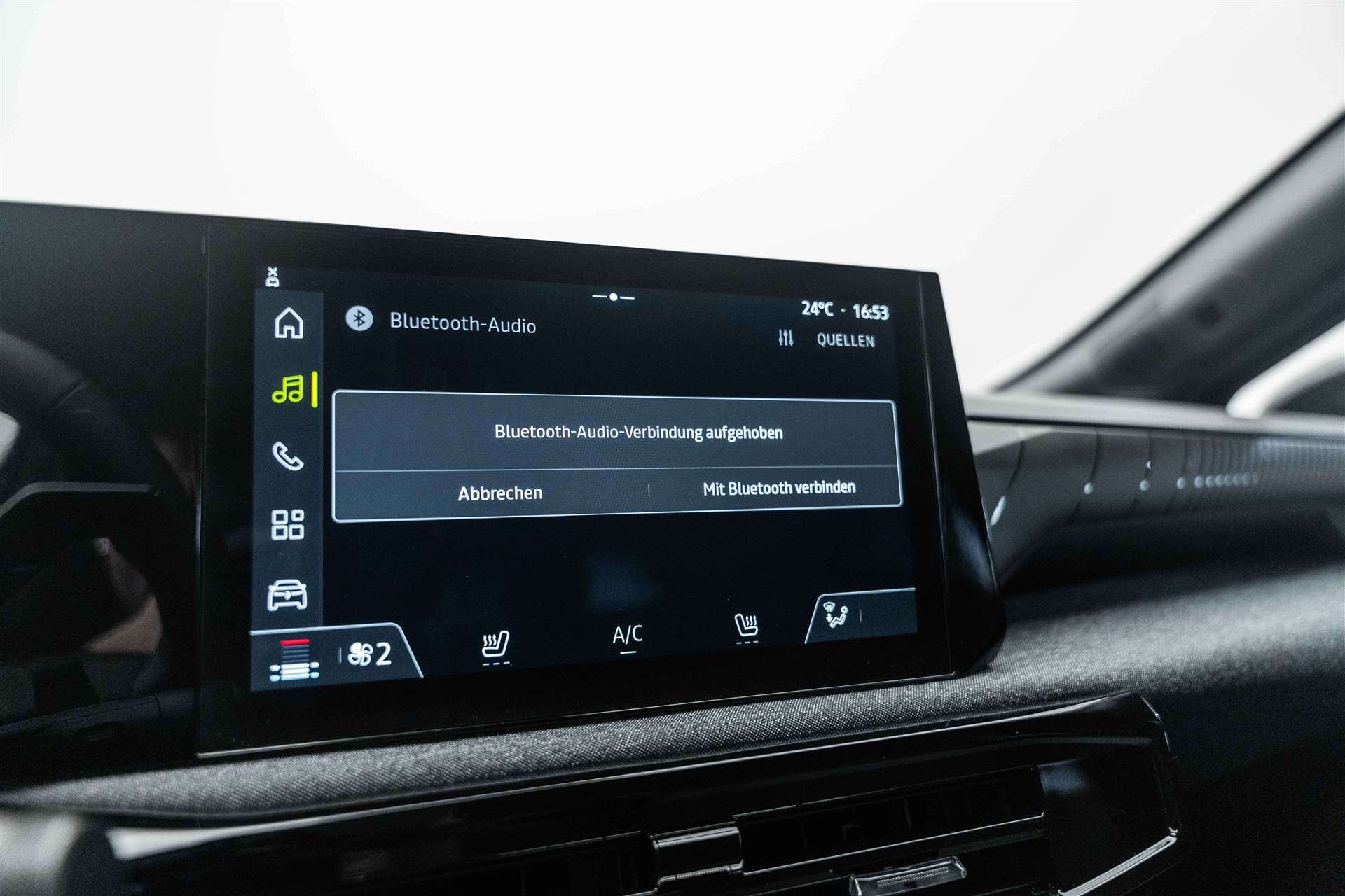 RENAULT Clio 1.2 TCe Evolution NEUES MODELL EDC-Automat-image-18