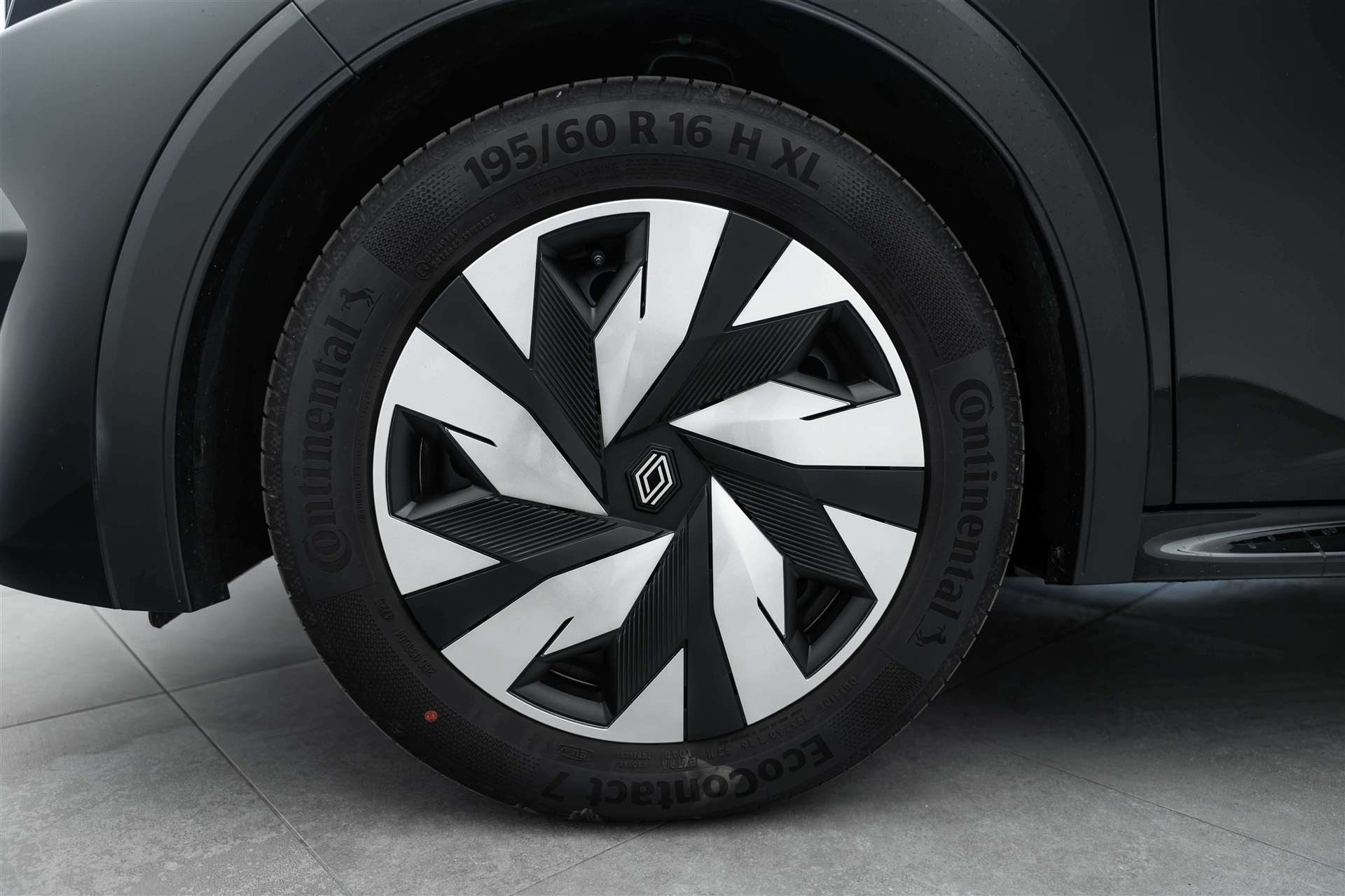 RENAULT Clio 1.2 TCe Evolution NEUES MODELL EDC-Automat-image-5