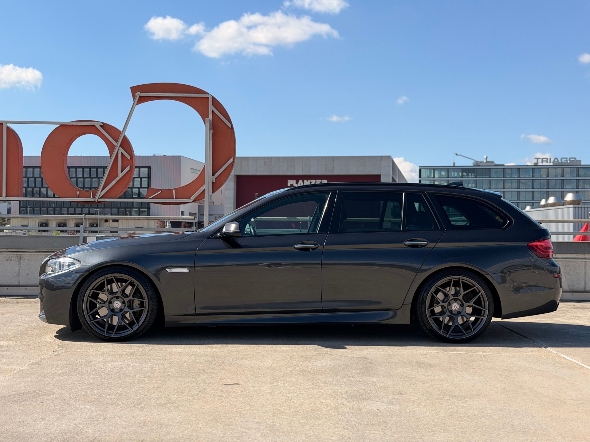 BMW M550d Touring xDrive Steptronic-image-5