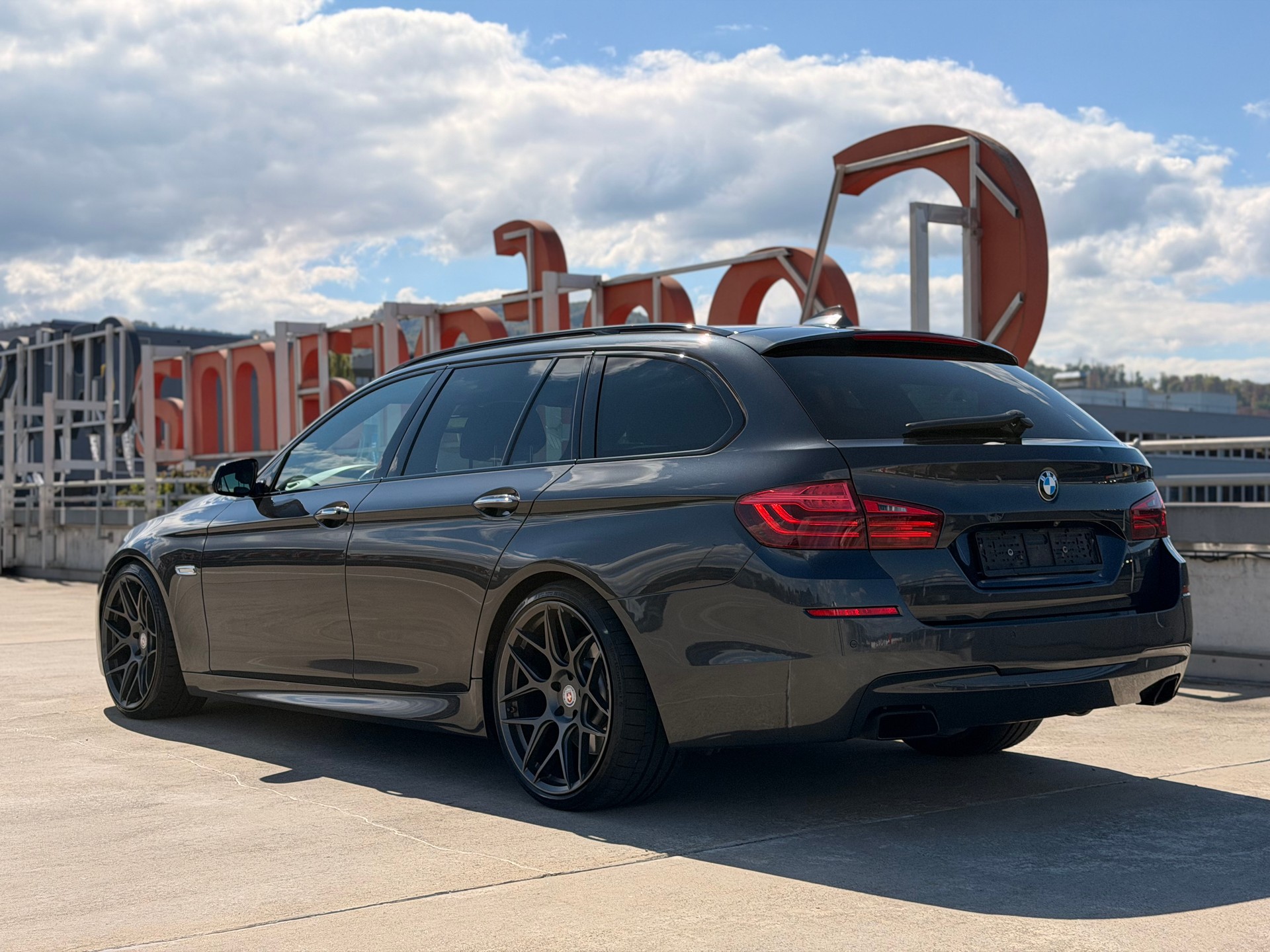 BMW M550d Touring xDrive Steptronic-image-6