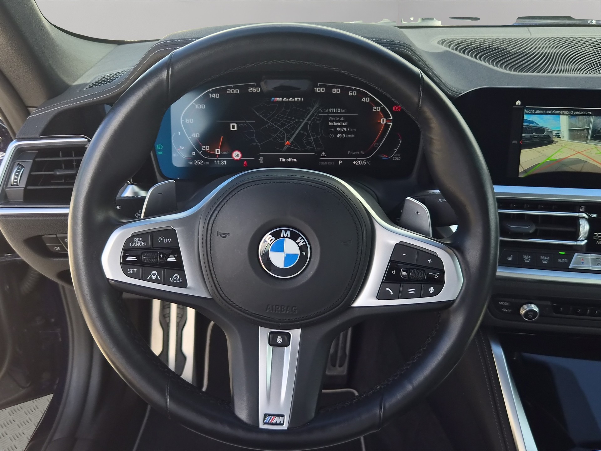 BMW M440i xDrive 48V Cabriolet Steptronic-image-13