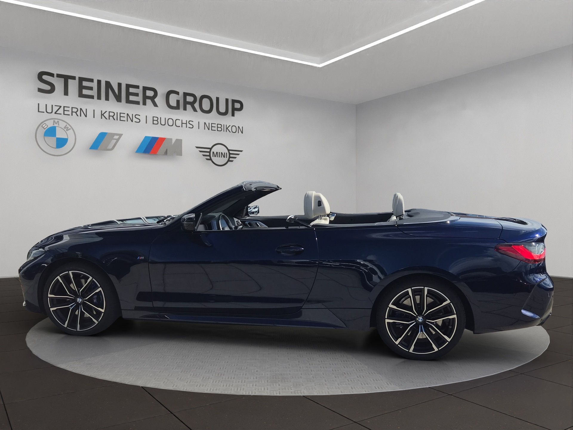 BMW M440i xDrive 48V Cabriolet Steptronic-image-7