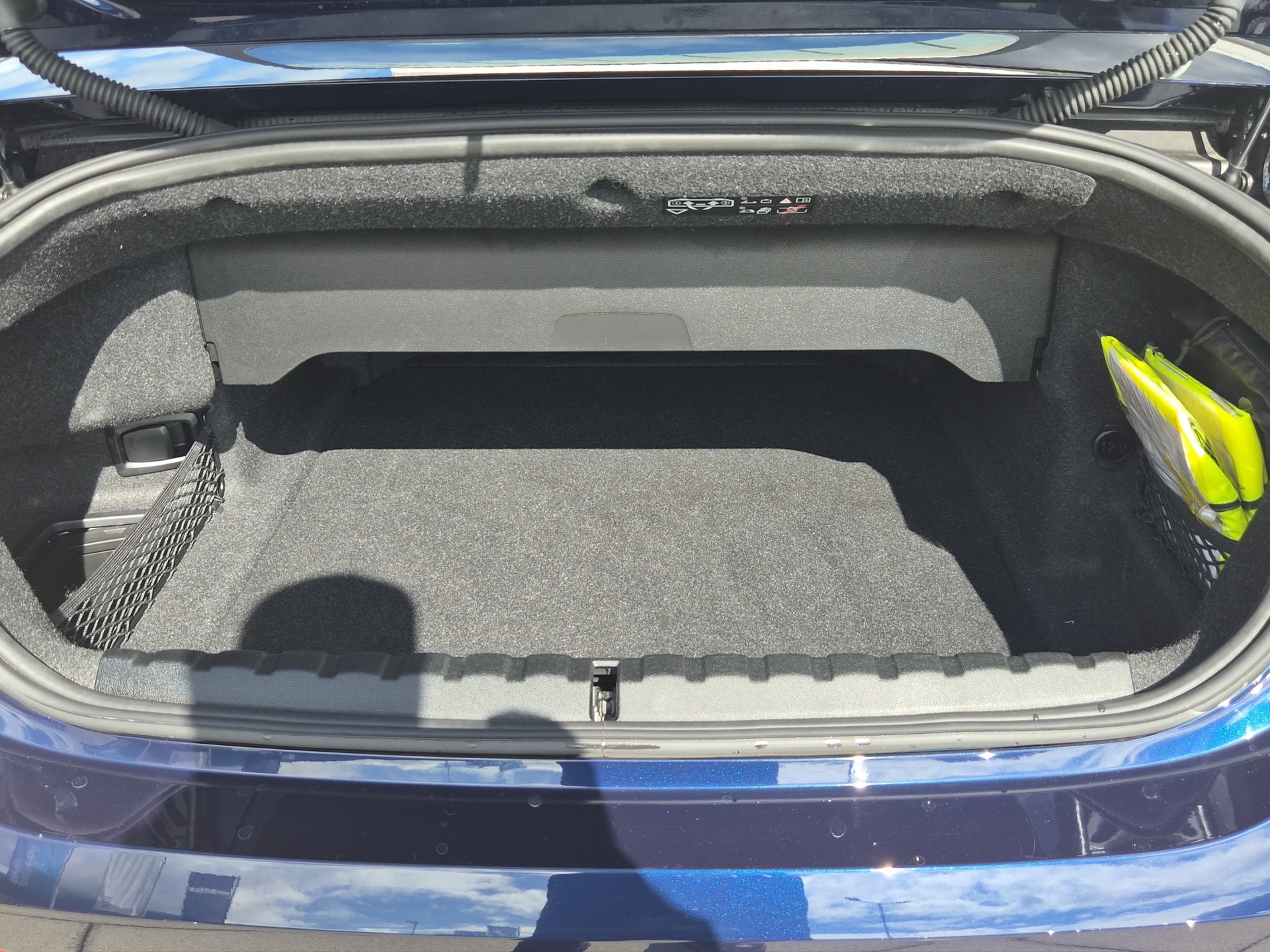 BMW M440i xDrive 48V Cabriolet Steptronic-image-19