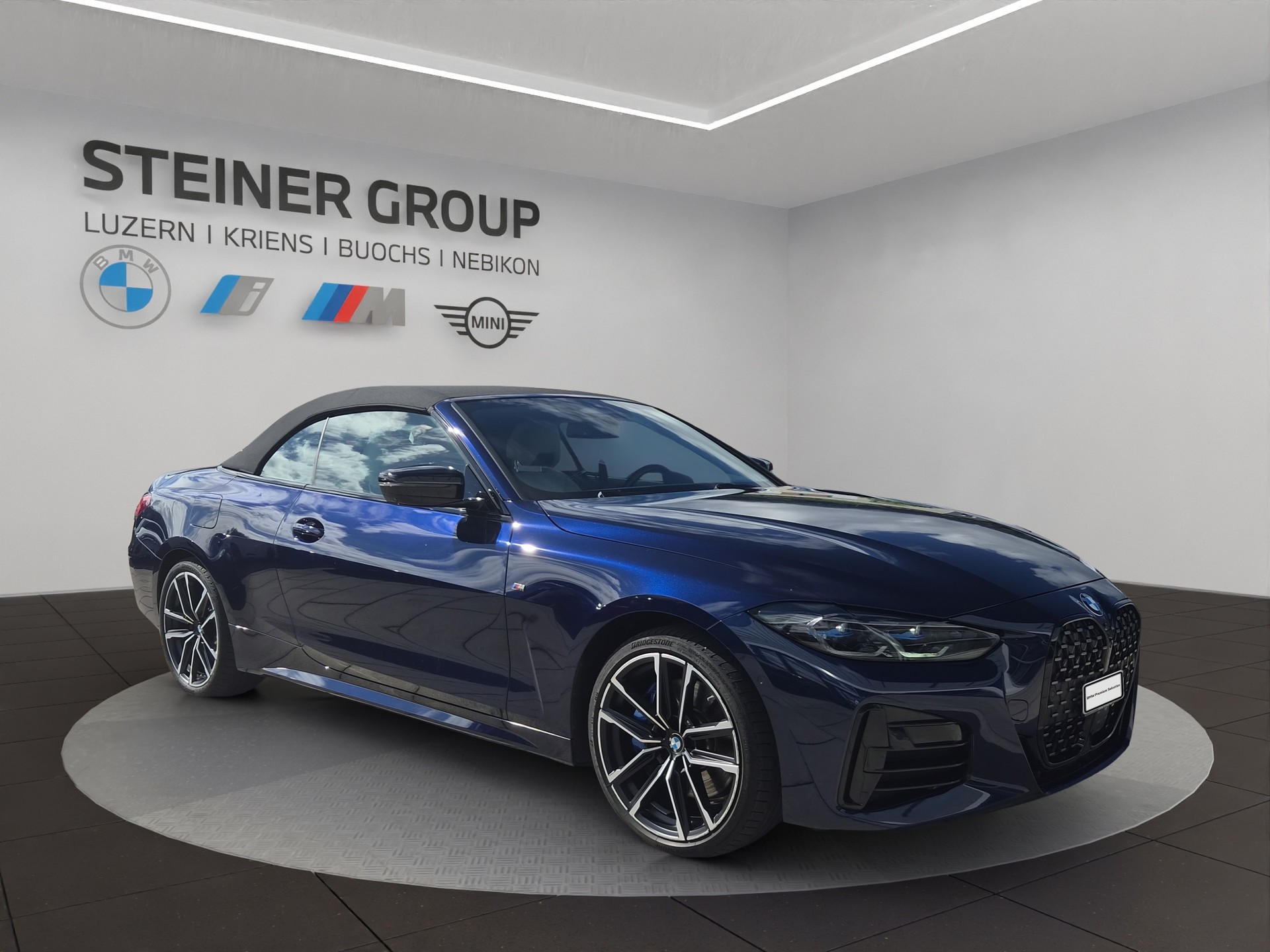 BMW M440i xDrive 48V Cabriolet Steptronic-image-27