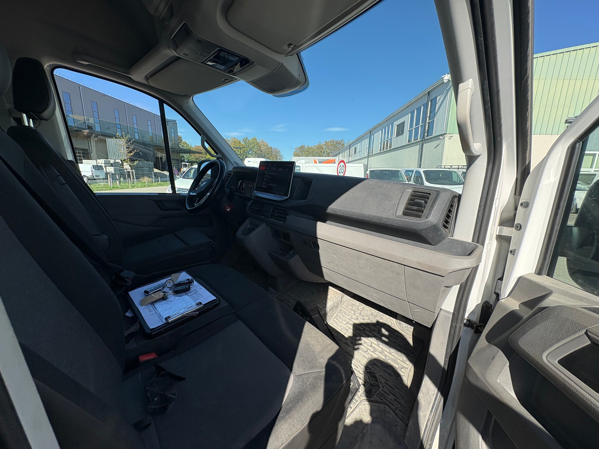MAN TGE 3.5 4x4 Camper Standard L3-image-6