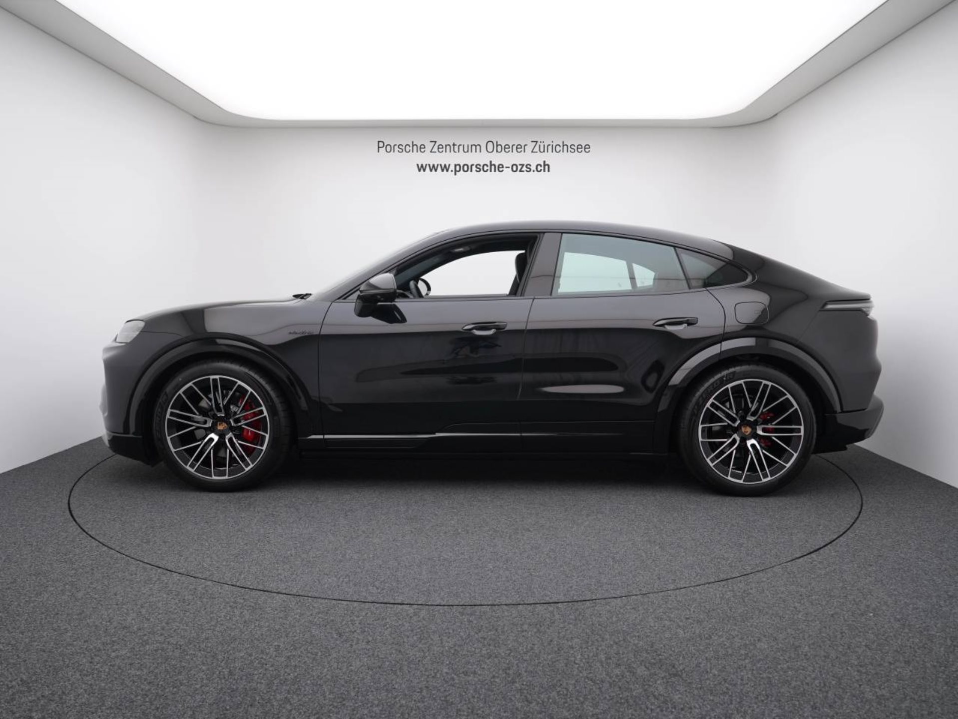 PORSCHE Cayenne S Coupé Electric-image-1