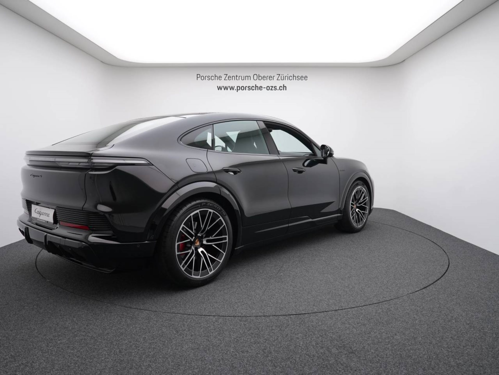PORSCHE Cayenne S Coupé Electric-image-6
