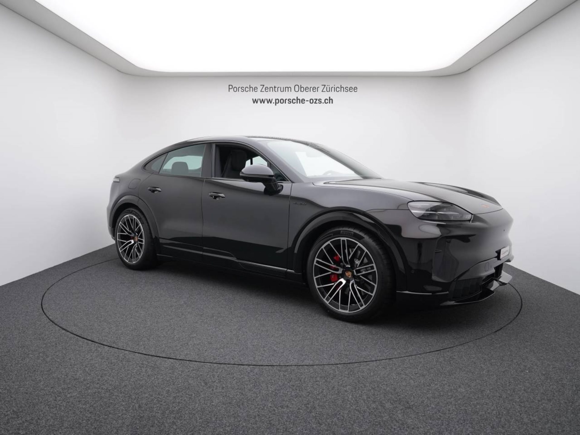 PORSCHE Cayenne S Coupé Electric-image-8