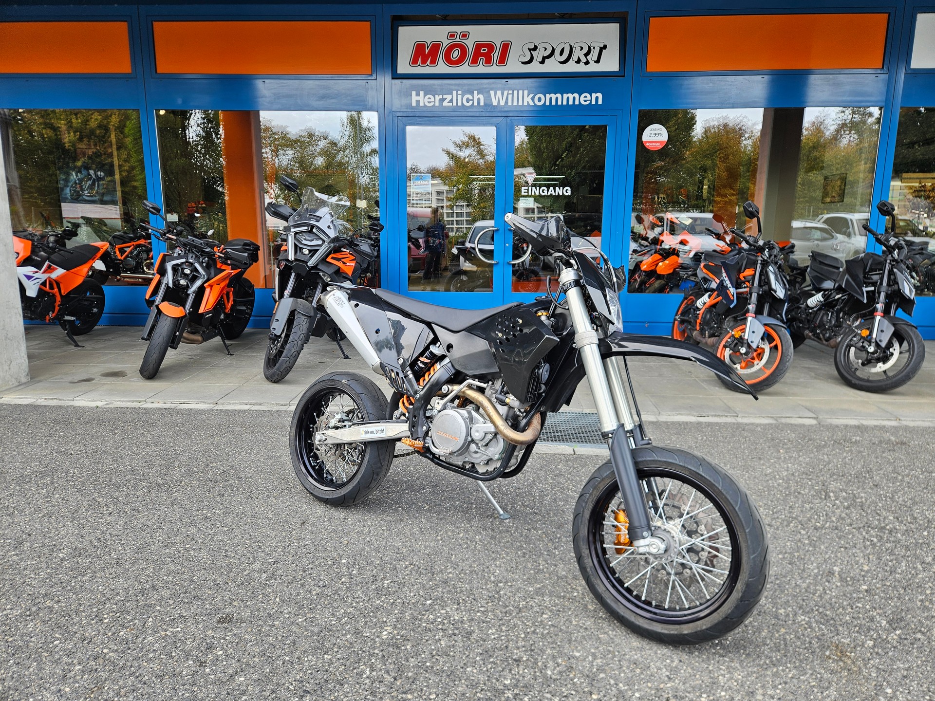 KTM 530 EXC-R-showroom-element-1