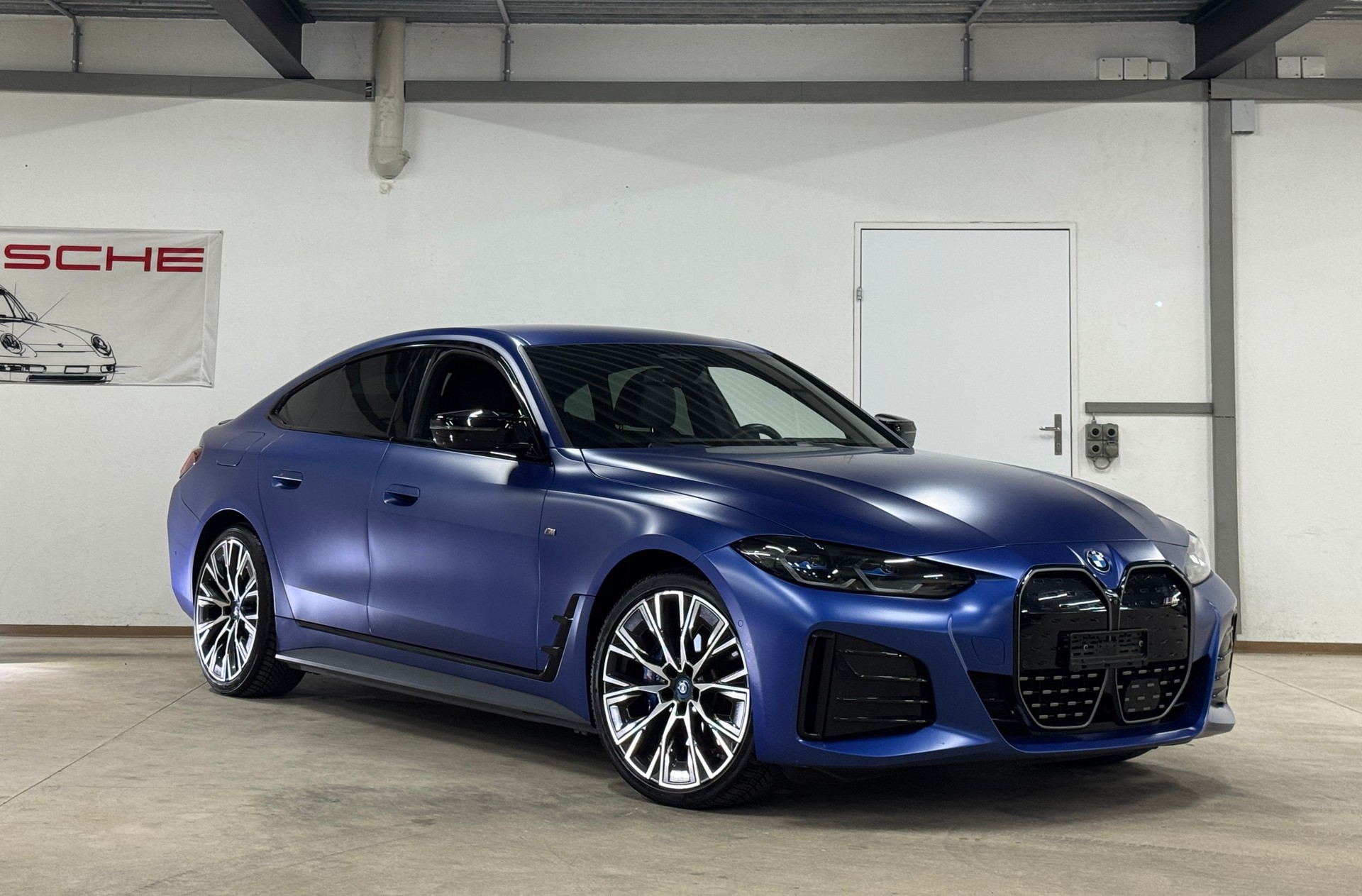 BMW i4 M50 Allrad M-Sport 544PS / CH-Fahrzeug-image-2