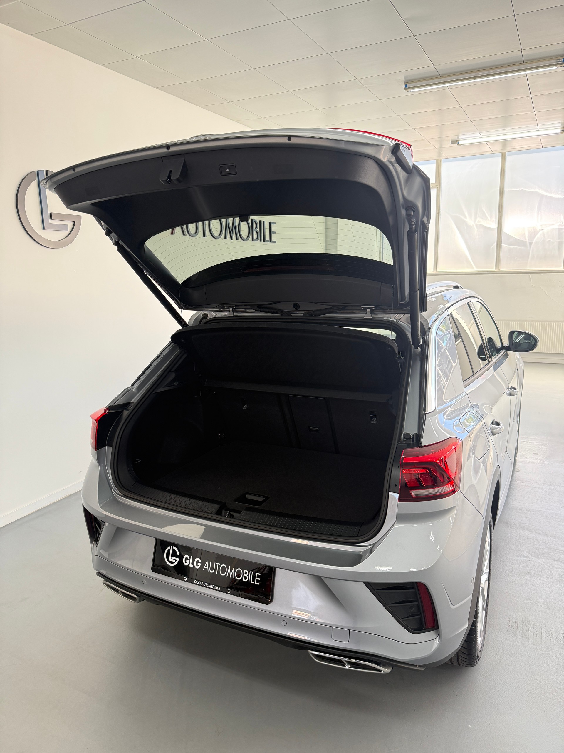 VW T-Roc 1.5 TSI EVO R-Line DSG-image-11