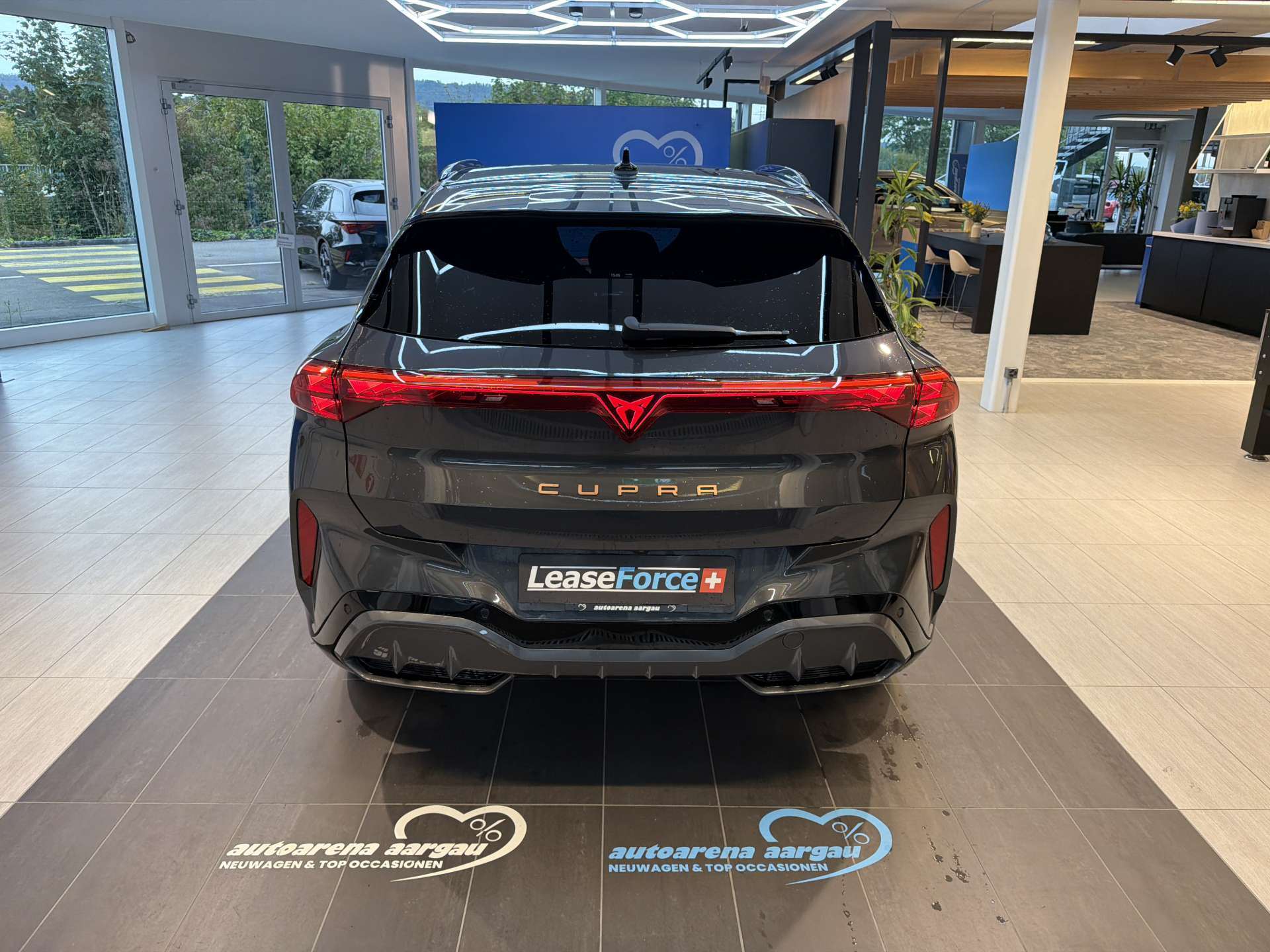 CUPRA Terramar 1.5 eTSi DSG-Automat-image-12
