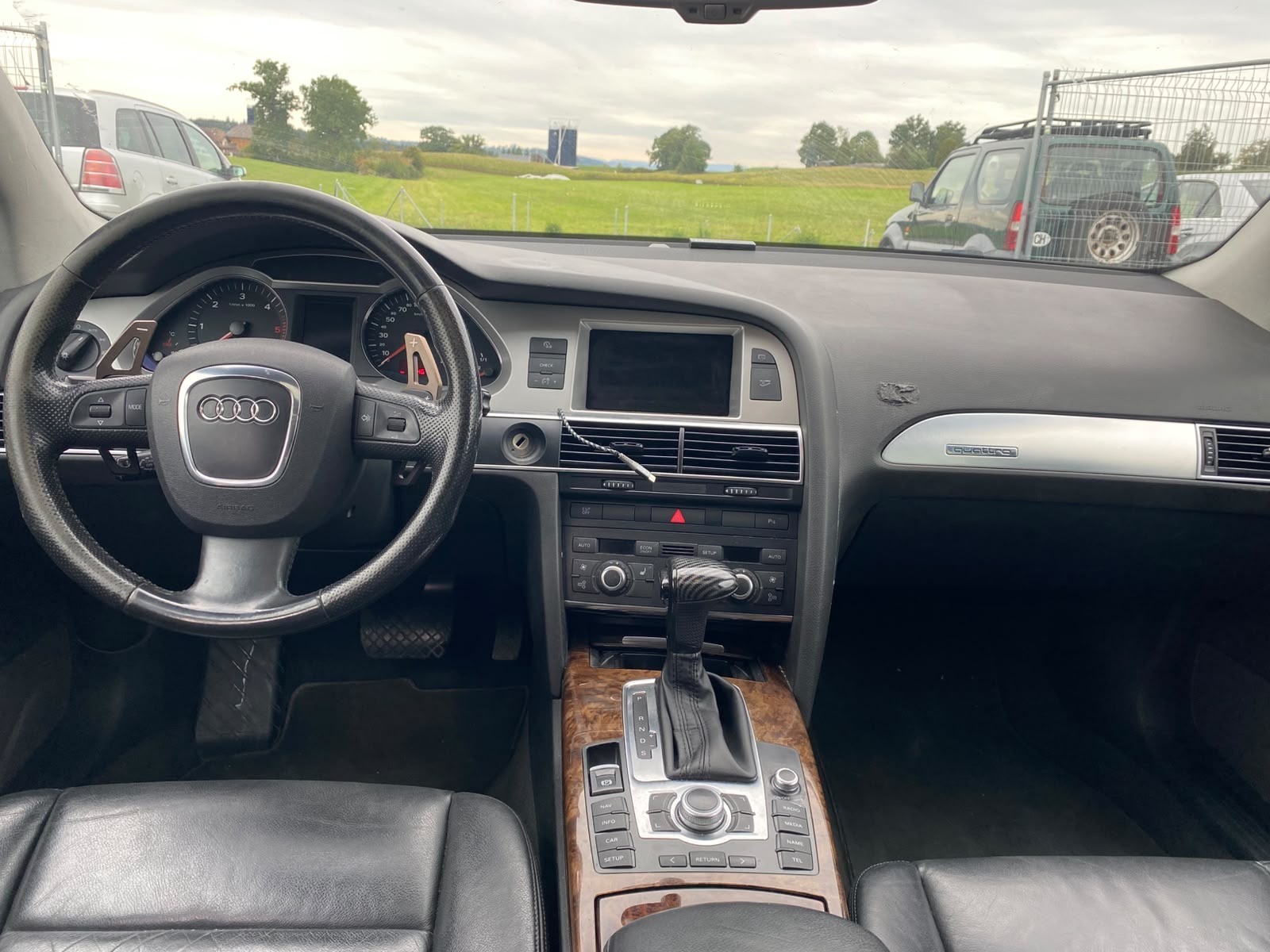 AUDI A6 allroad 3.0 TDI quattro-image-13