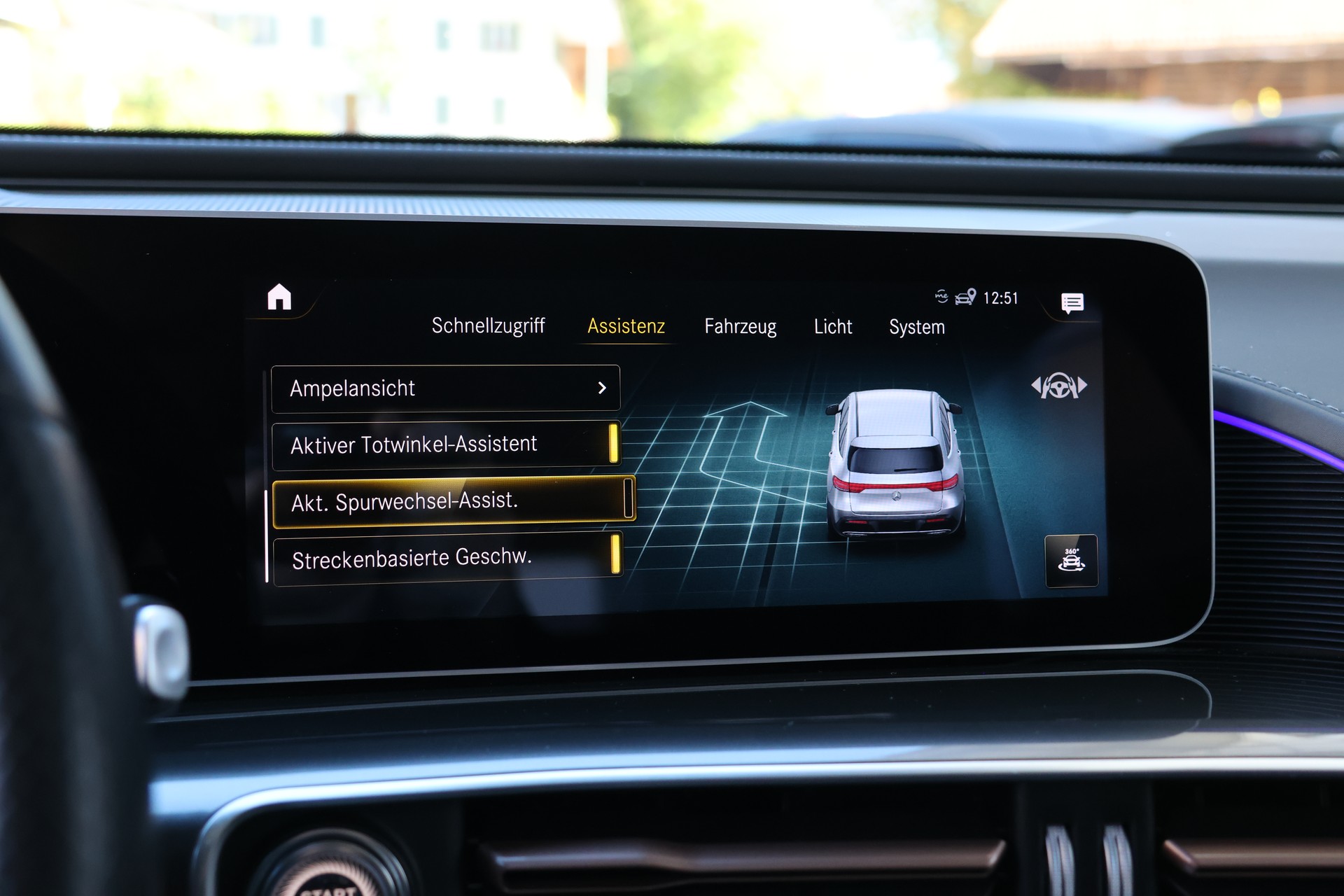 MERCEDES-BENZ EQC 400 AMG Line 4Matic (CH) *Designo Magno*-image-27