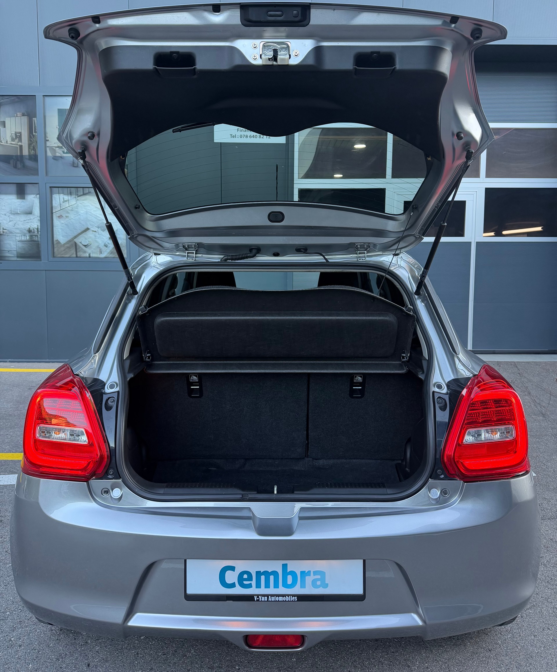 SUZUKI Swift 1.0 12V Compact Top Automatic-image-7