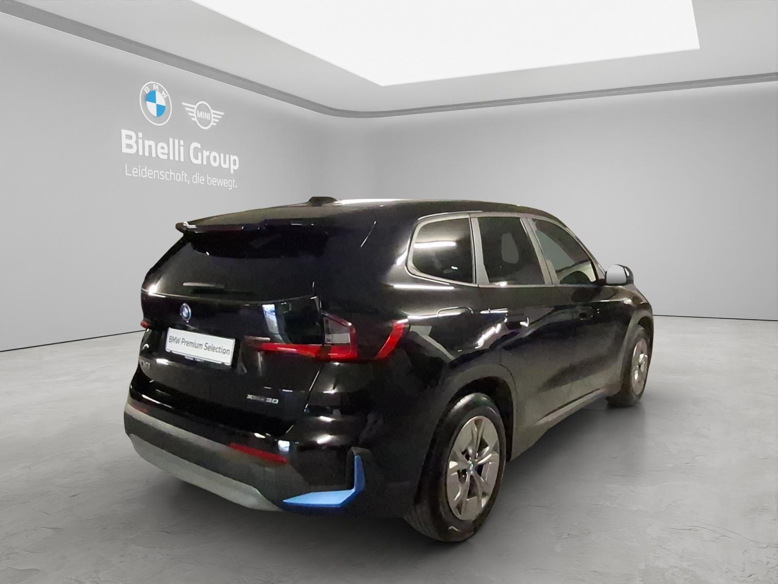 BMW iX1 U11 30 xDrive-image-17