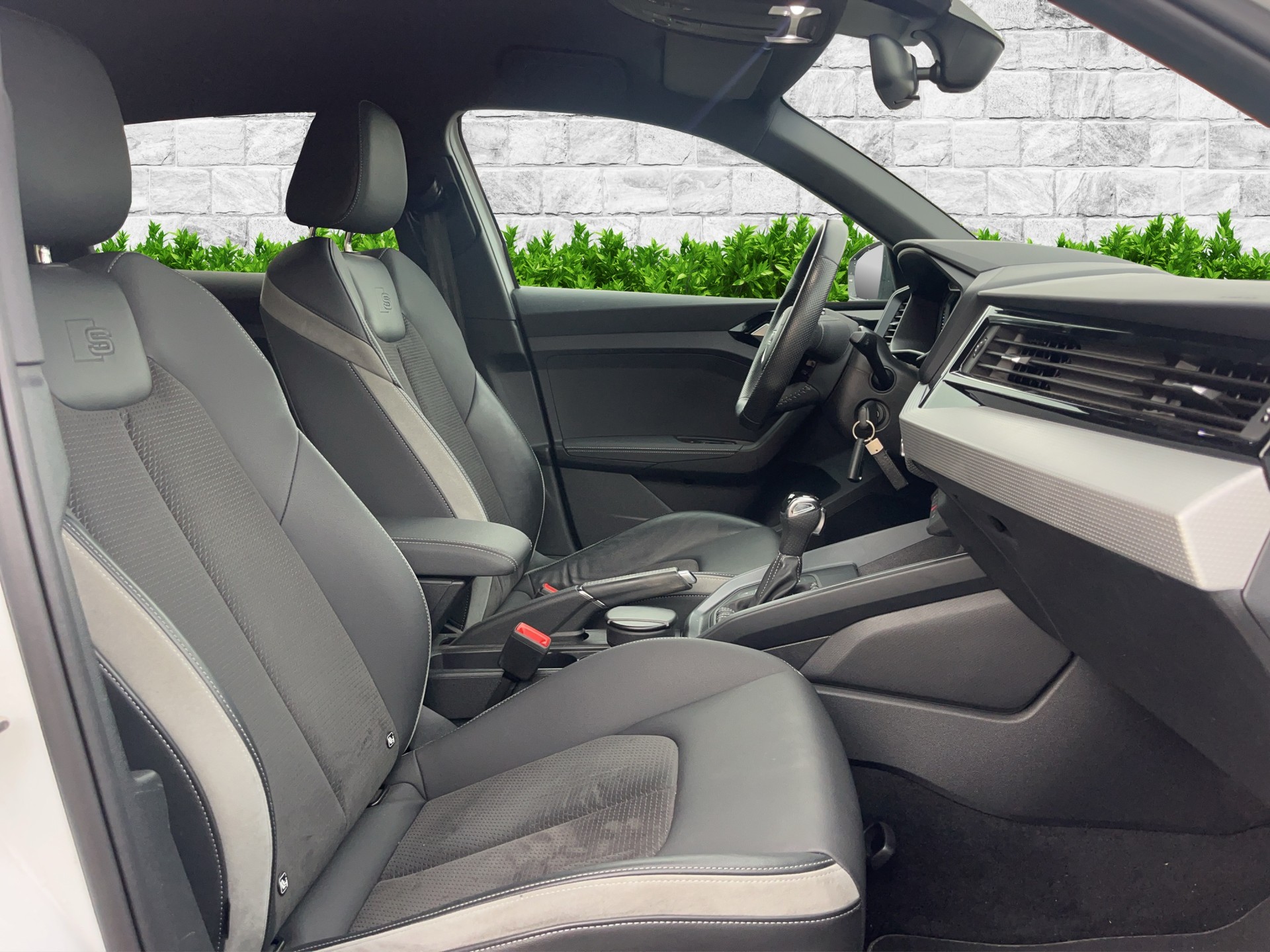AUDI A1 City Carver 30 TFSI S-tronic-image-15