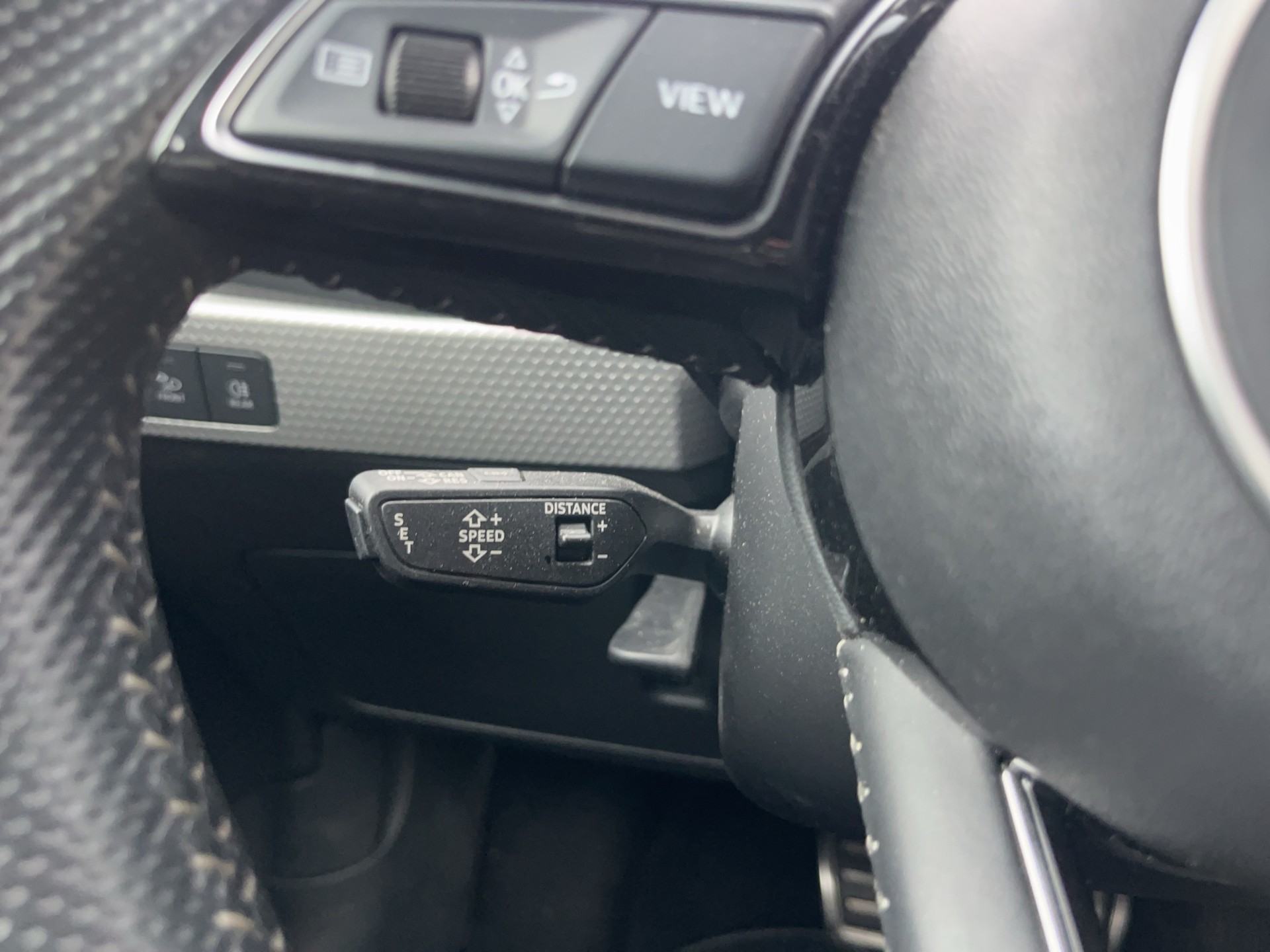 AUDI A1 City Carver 30 TFSI S-tronic-image-11