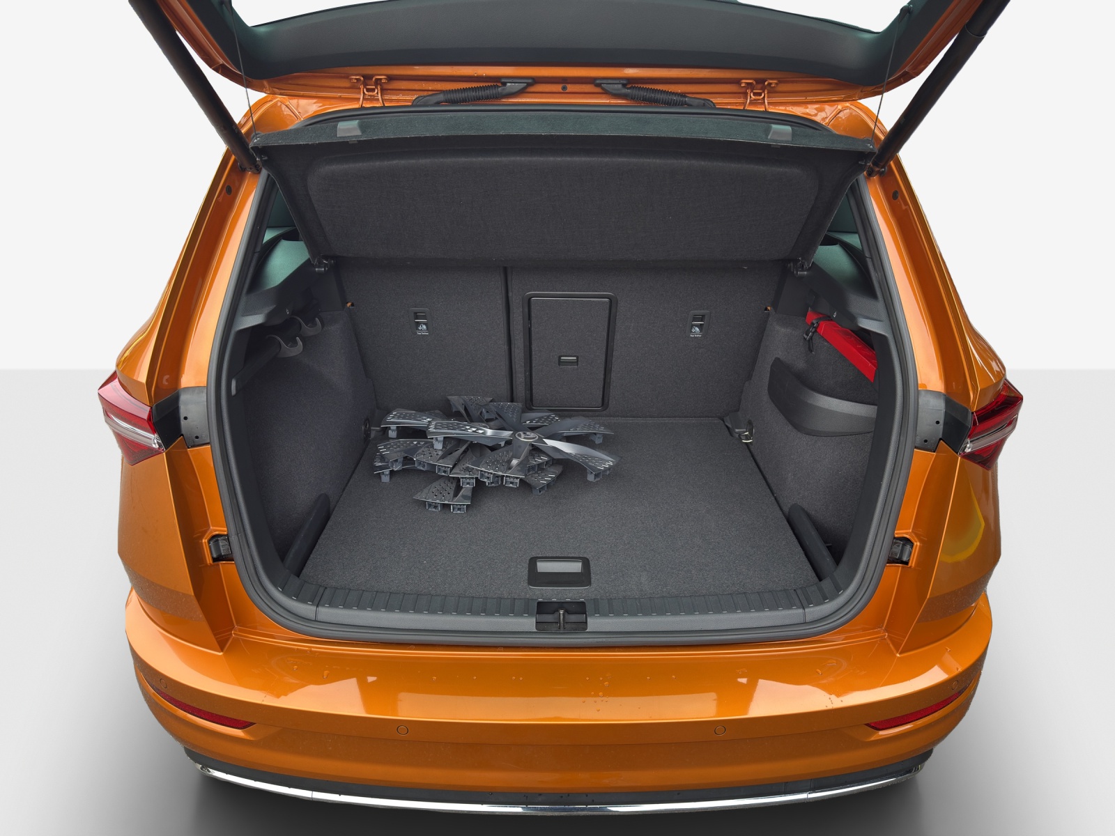 SKODA Karoq 2.0 TSI SportLine 4x4 DSG-image-12