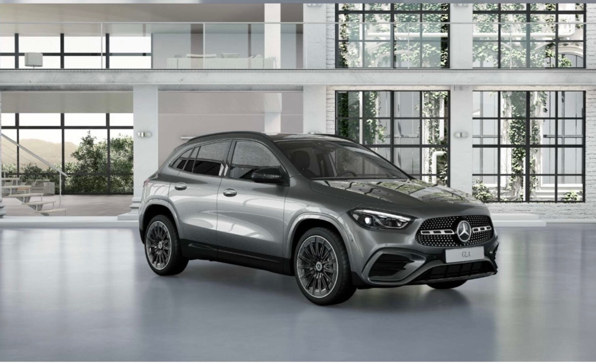 MERCEDES-BENZ GLA 200 AMG Line-image-0