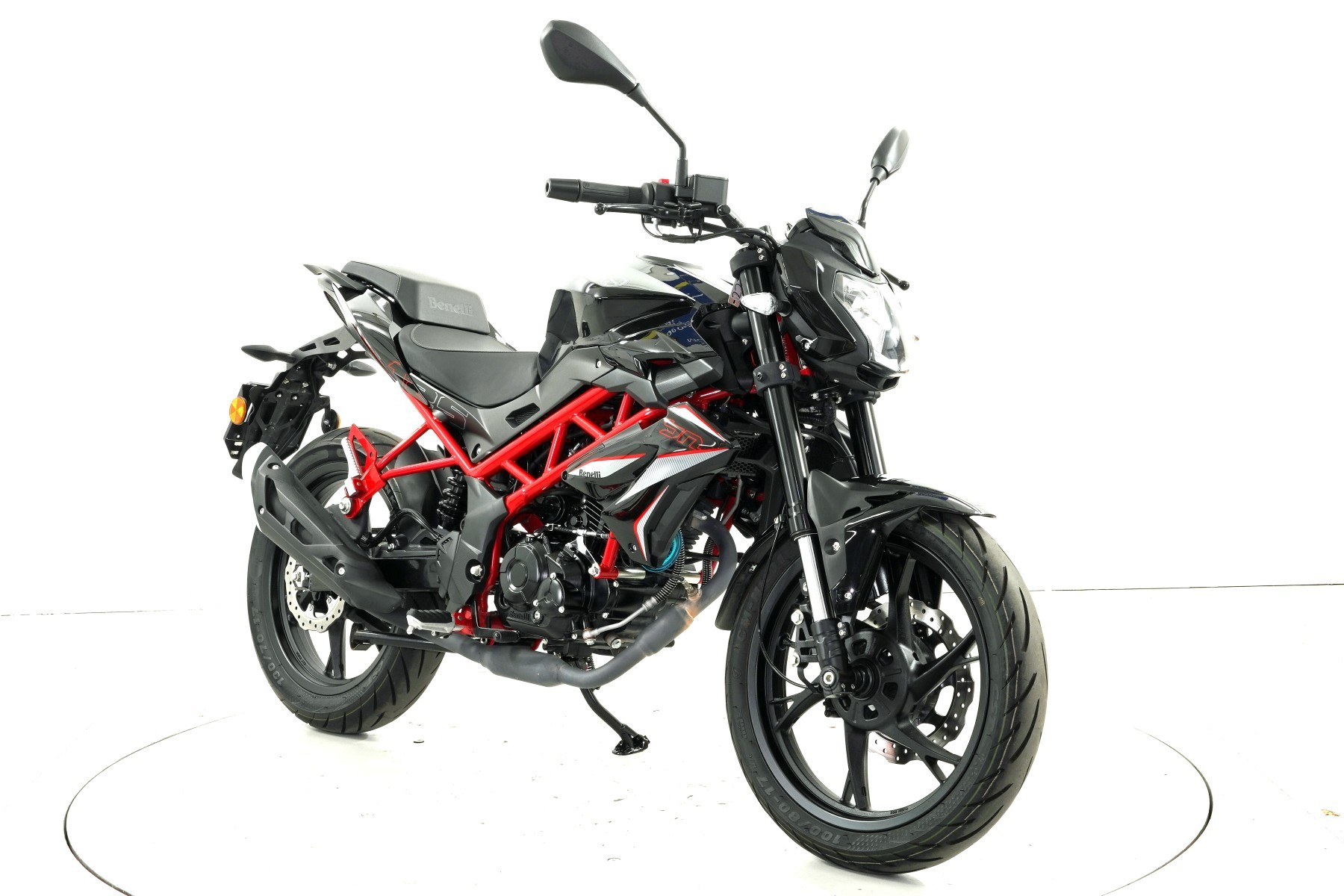 BENELLI BN 125 ABS-showroom-element-3